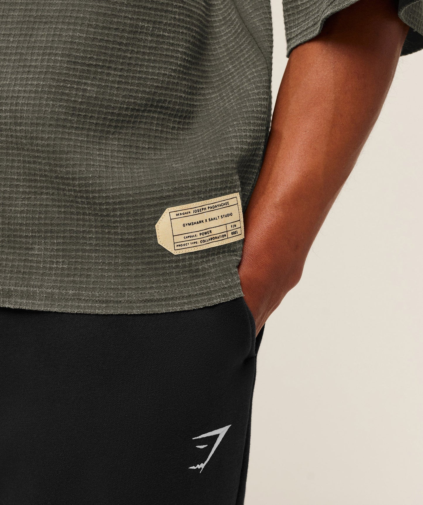 GS-0098 Gymshark x Saalt Studios Tee - Strength Green