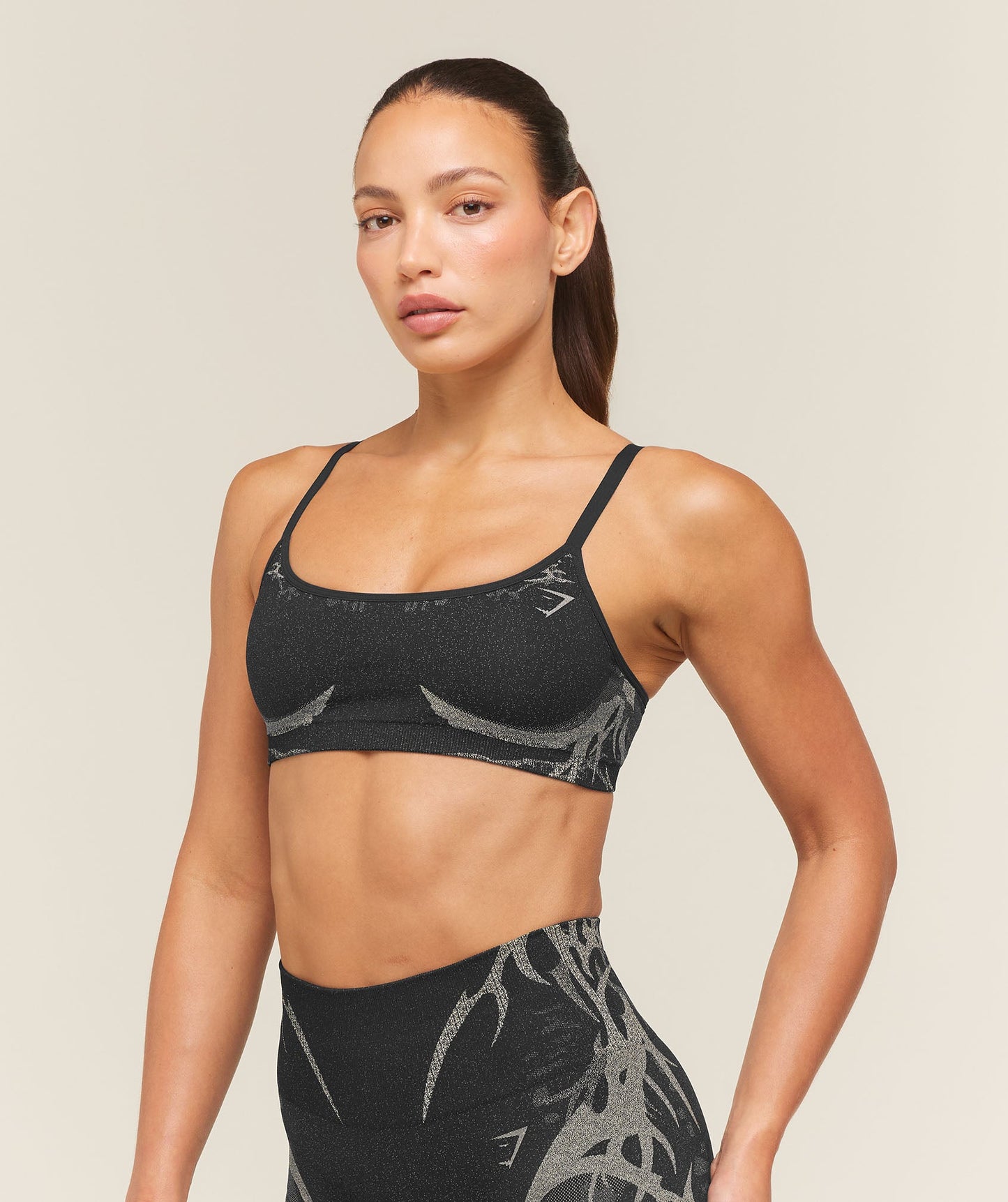 GSW-0103 Storm Seamless Sports Bra - Black/Tinted White