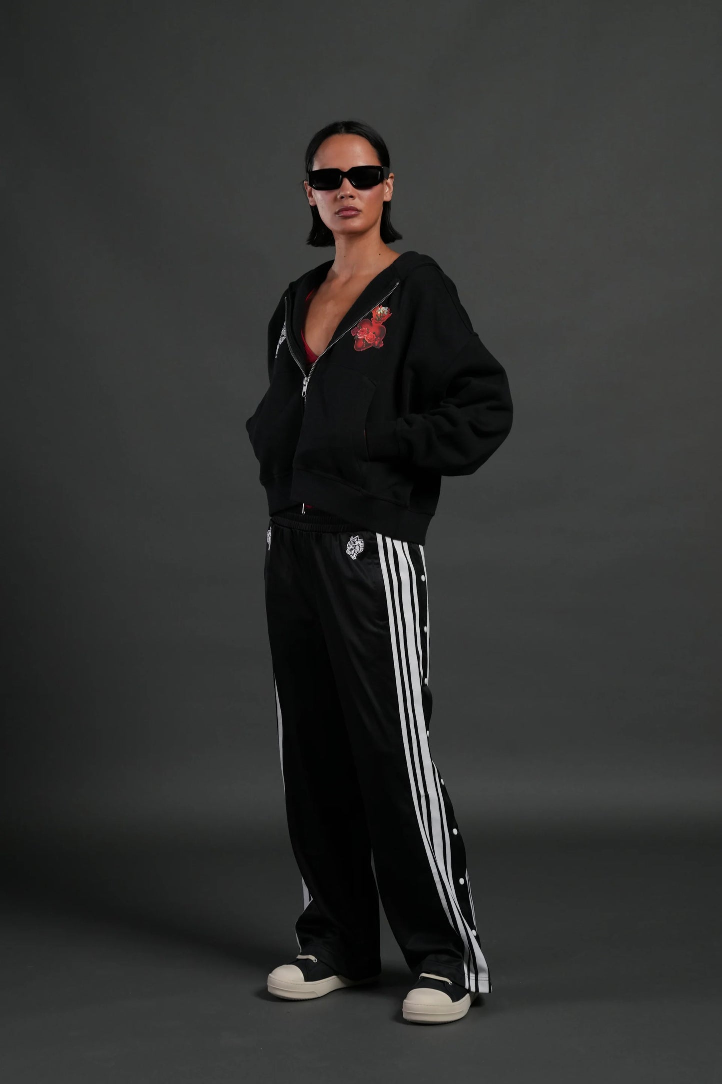 DSHE-0040 Heart Oath Vex Double Zip Hoodie in Black