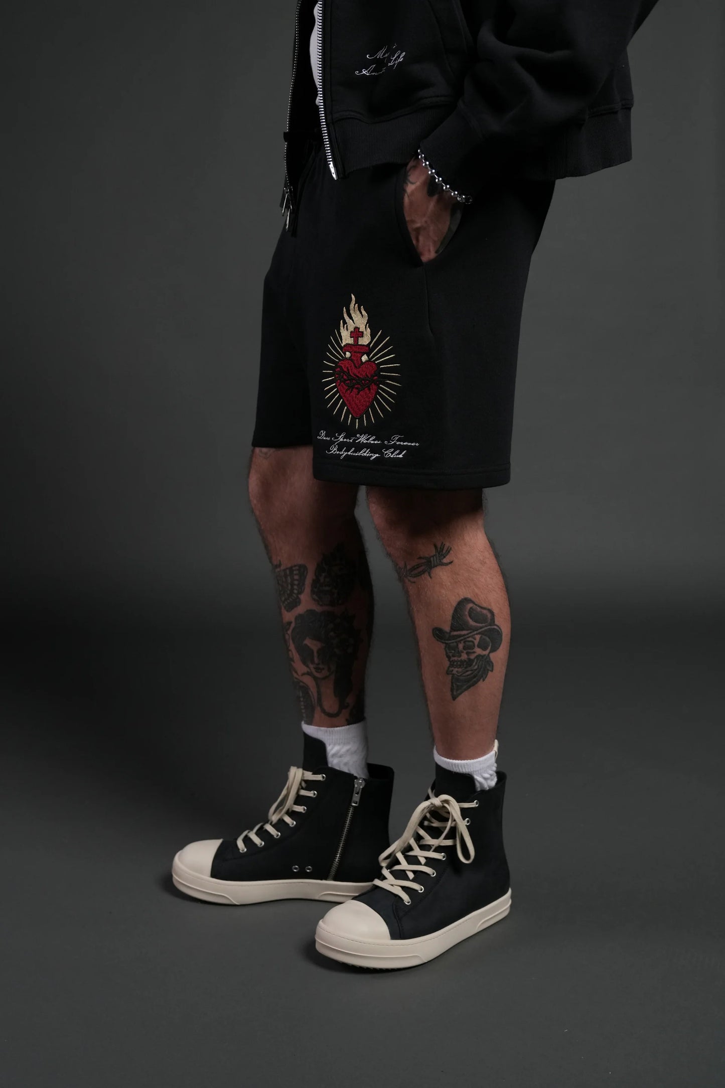 DS-0104 Doomed Love Post Lounge Sweat Shorts in Black
