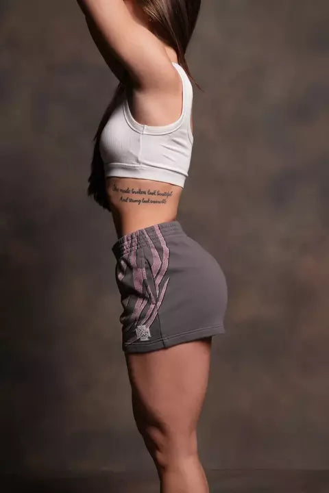 DSHE/HAR-0028 Real Recognize Real Ellie Sweat Shorts in Slate Gray