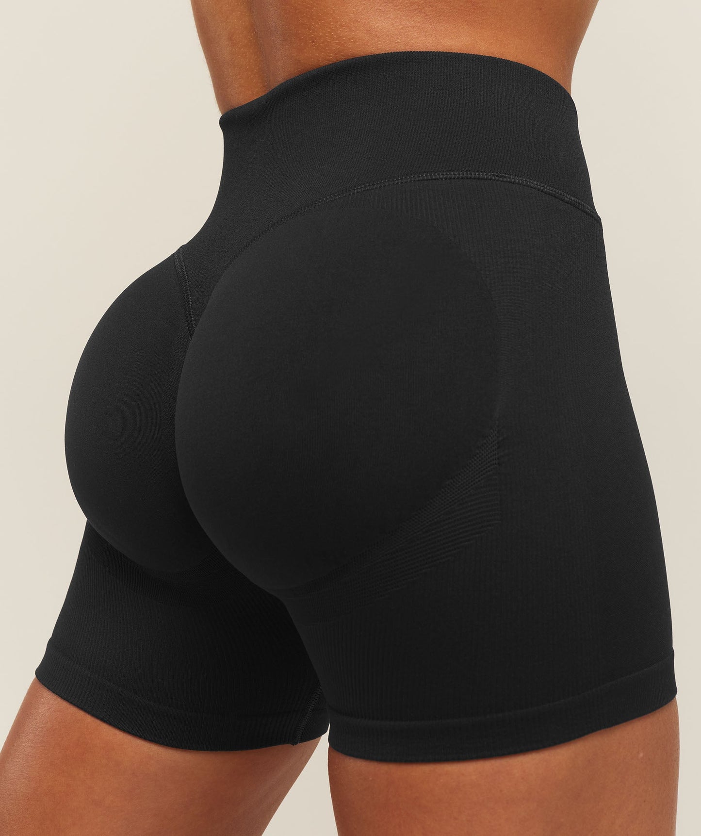 GSW-0083 Lift Seamless 2.0 Mid-Rise Shorts - Black