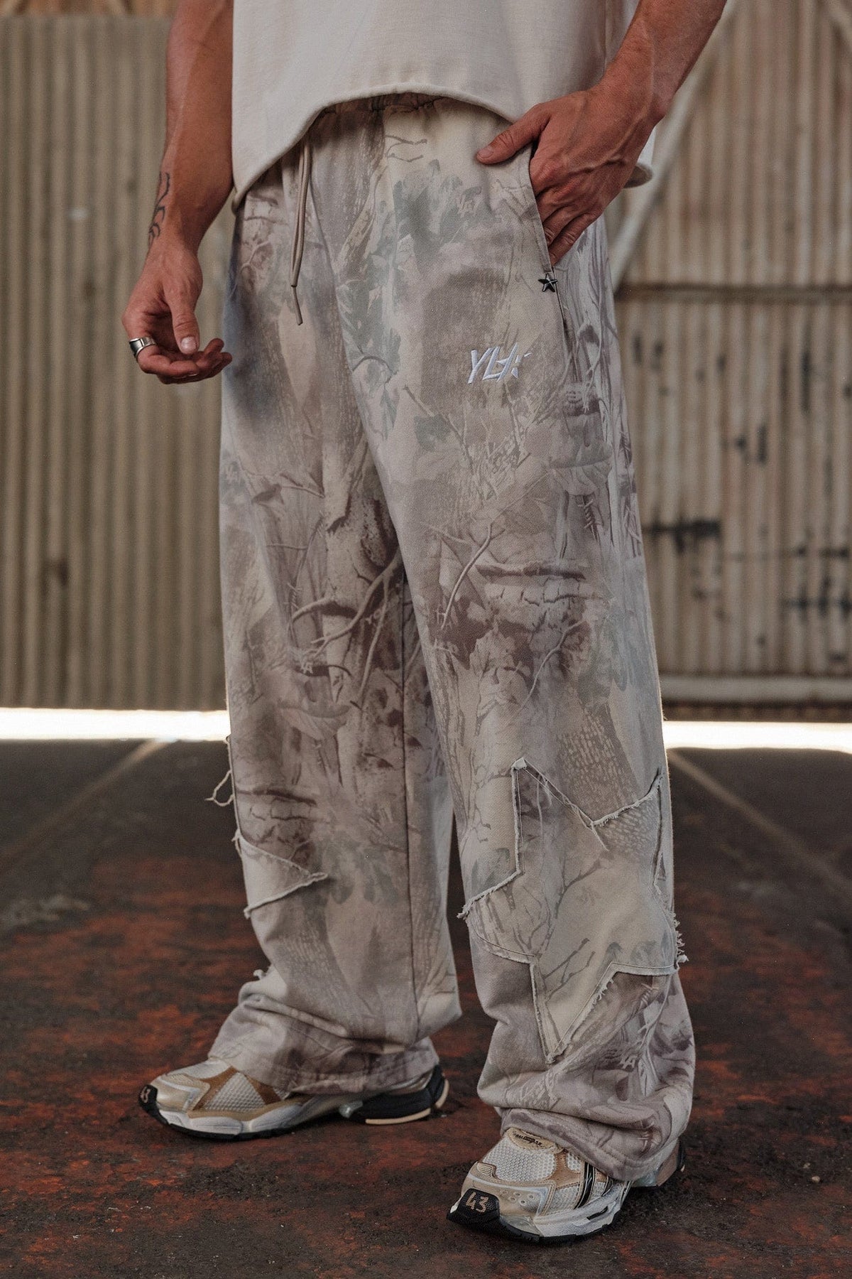 2058 - Superstar Sweats - Desert Tan Tree Camo