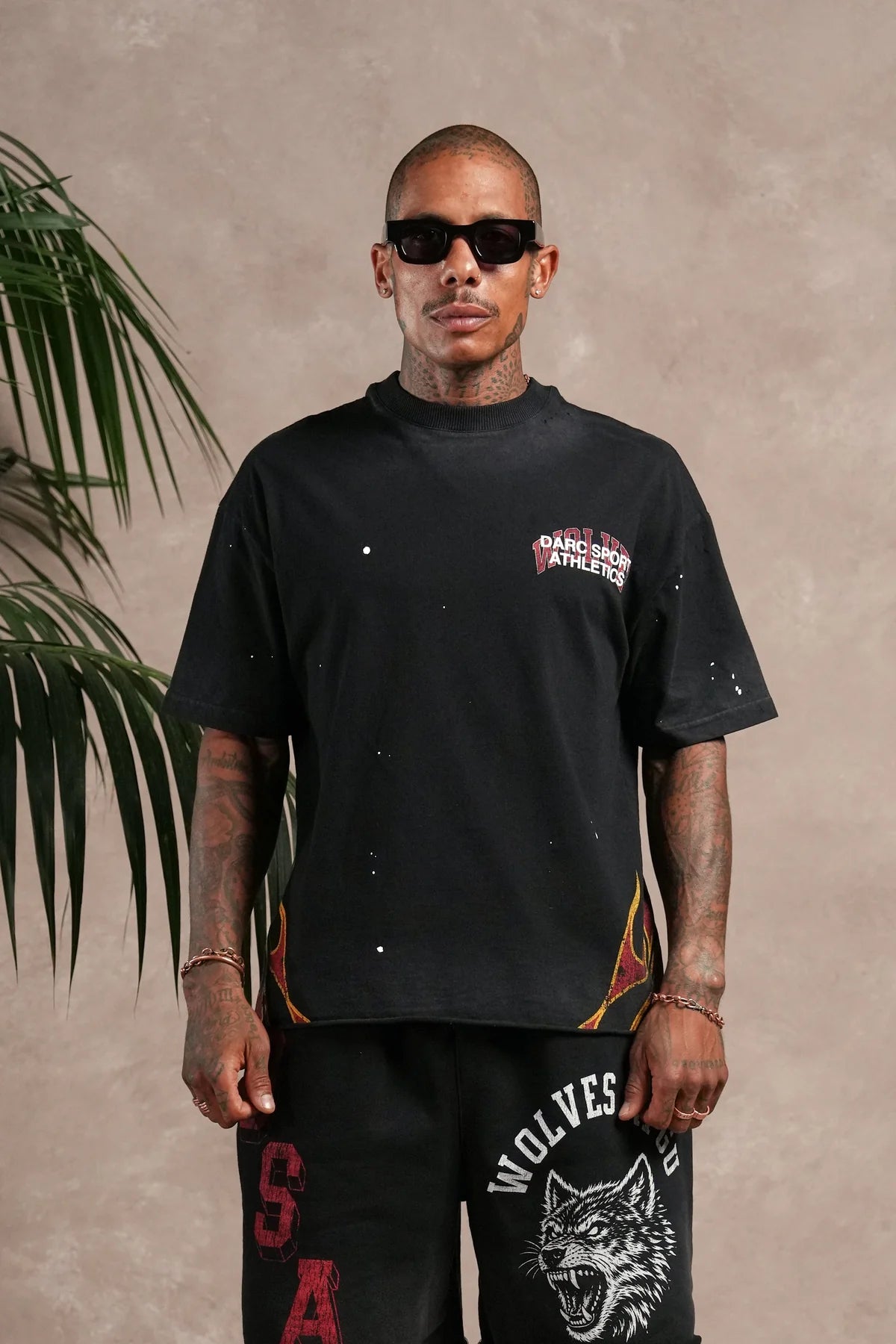 DS-0238 Hot Rod Distressed Grunge Mid Length Raw Hem Tee in Black Drift Wash