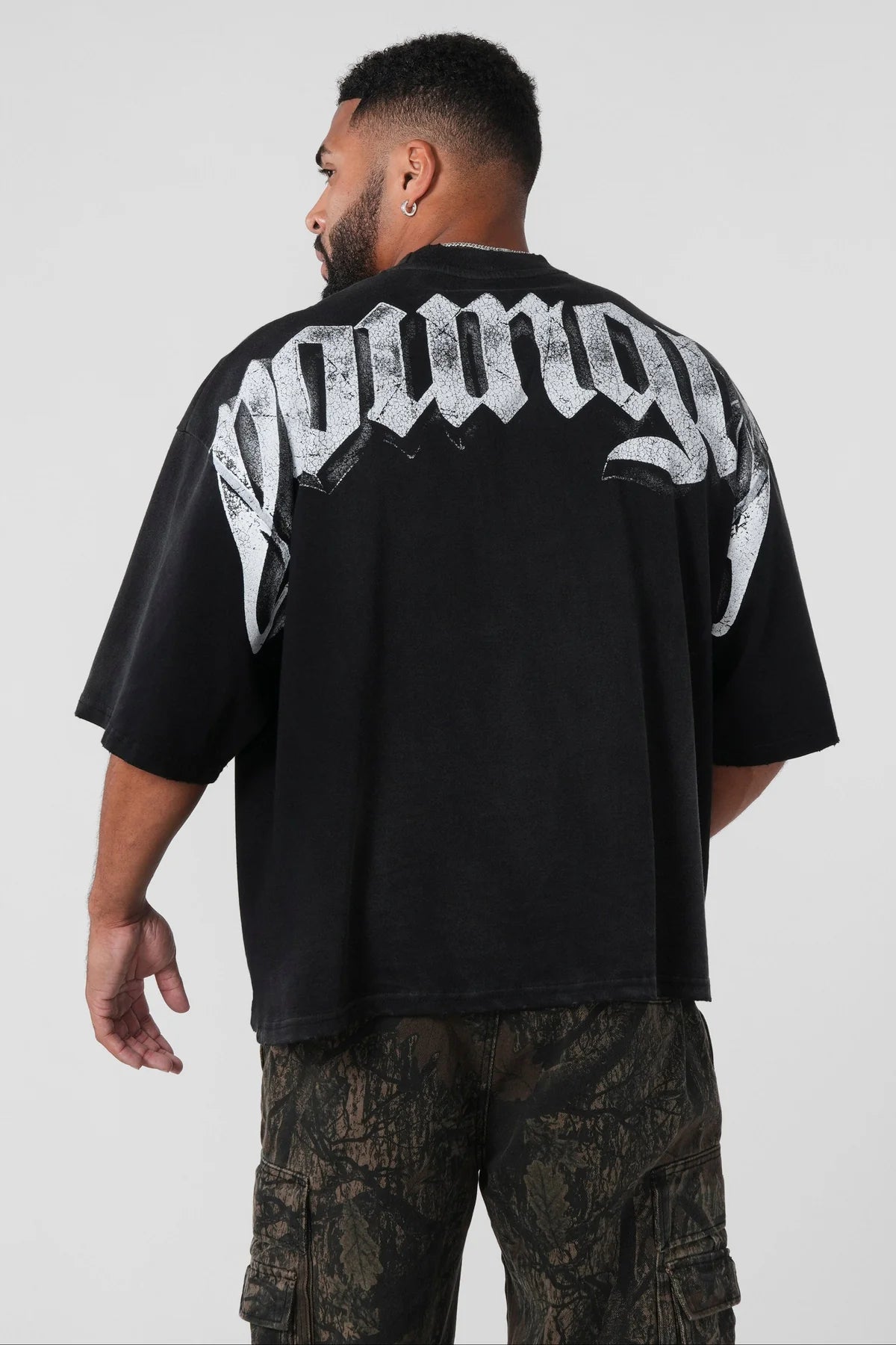 4159 - HUGE TEES - BLACK WASH