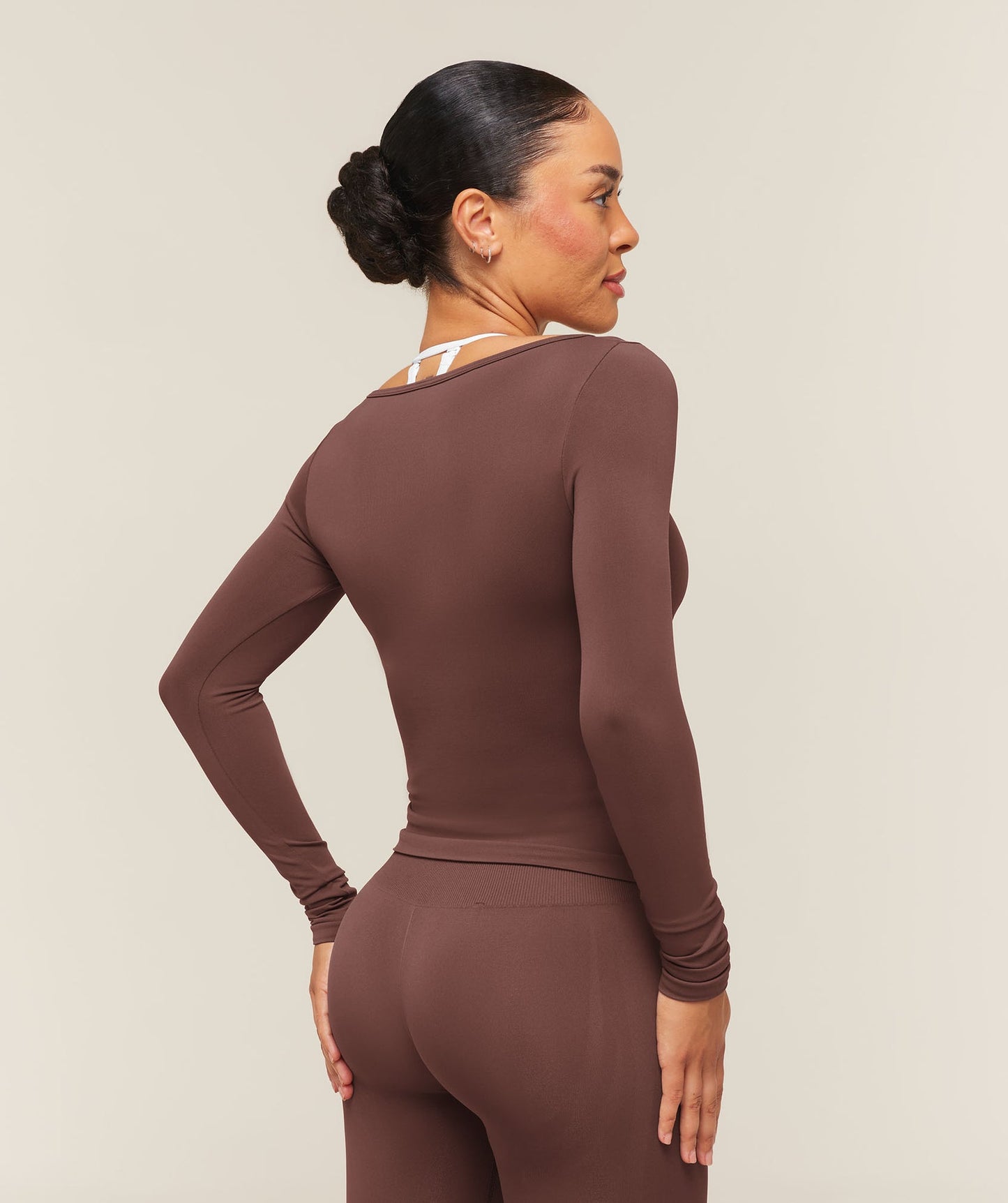 GSA-0149 - Everyday Seamless Wide Neck Long Sleeve Top - Espresso Brown