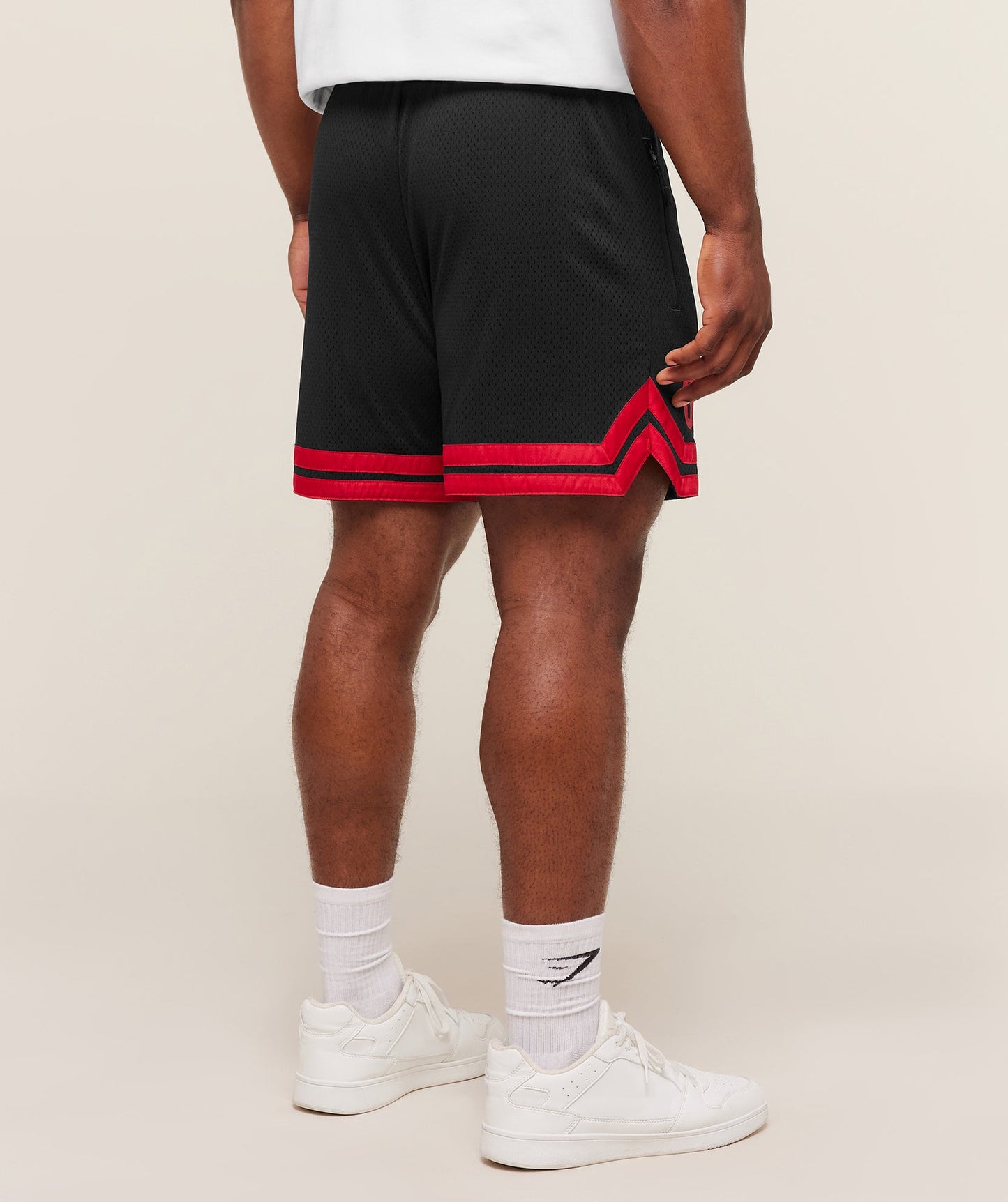 GS-0089 Varsity Mesh Shorts - Black/Conditioning Red