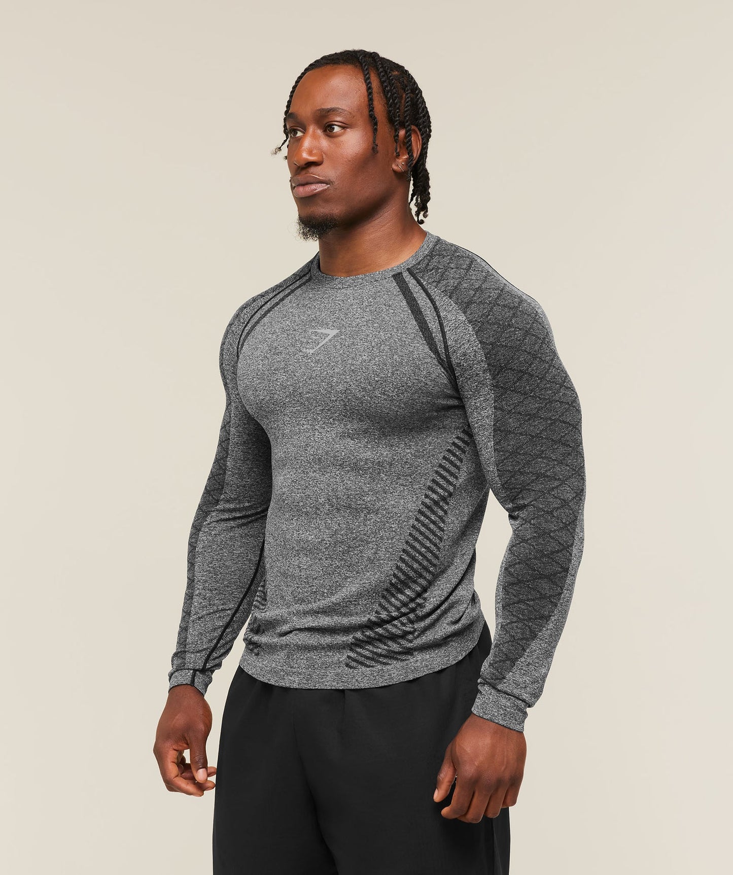 GS-0137 Devant Seamless Long Sleeve T-Shirt - Black