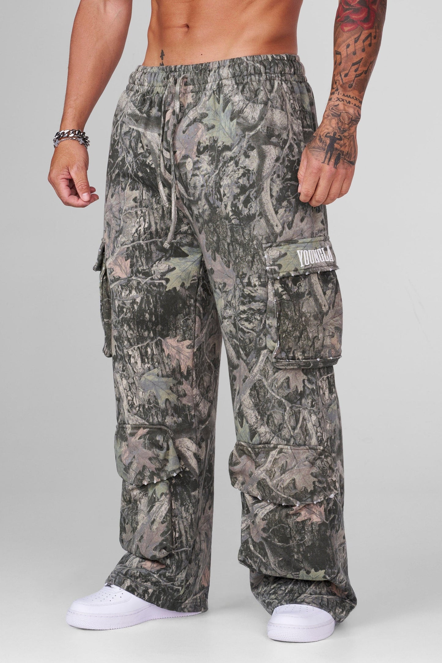 2033 - Heritage Cargo Sweats - Green Tree Camo