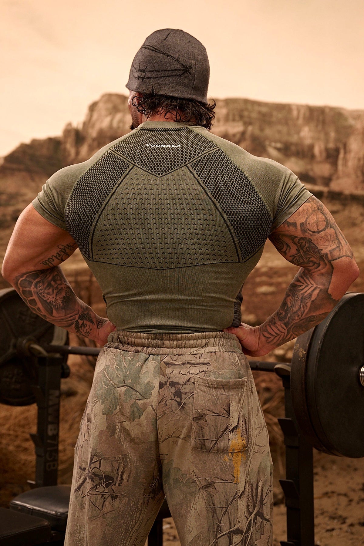 4286 - GOLD'S IRON LEGACY COMPRESSION TEES GREEN