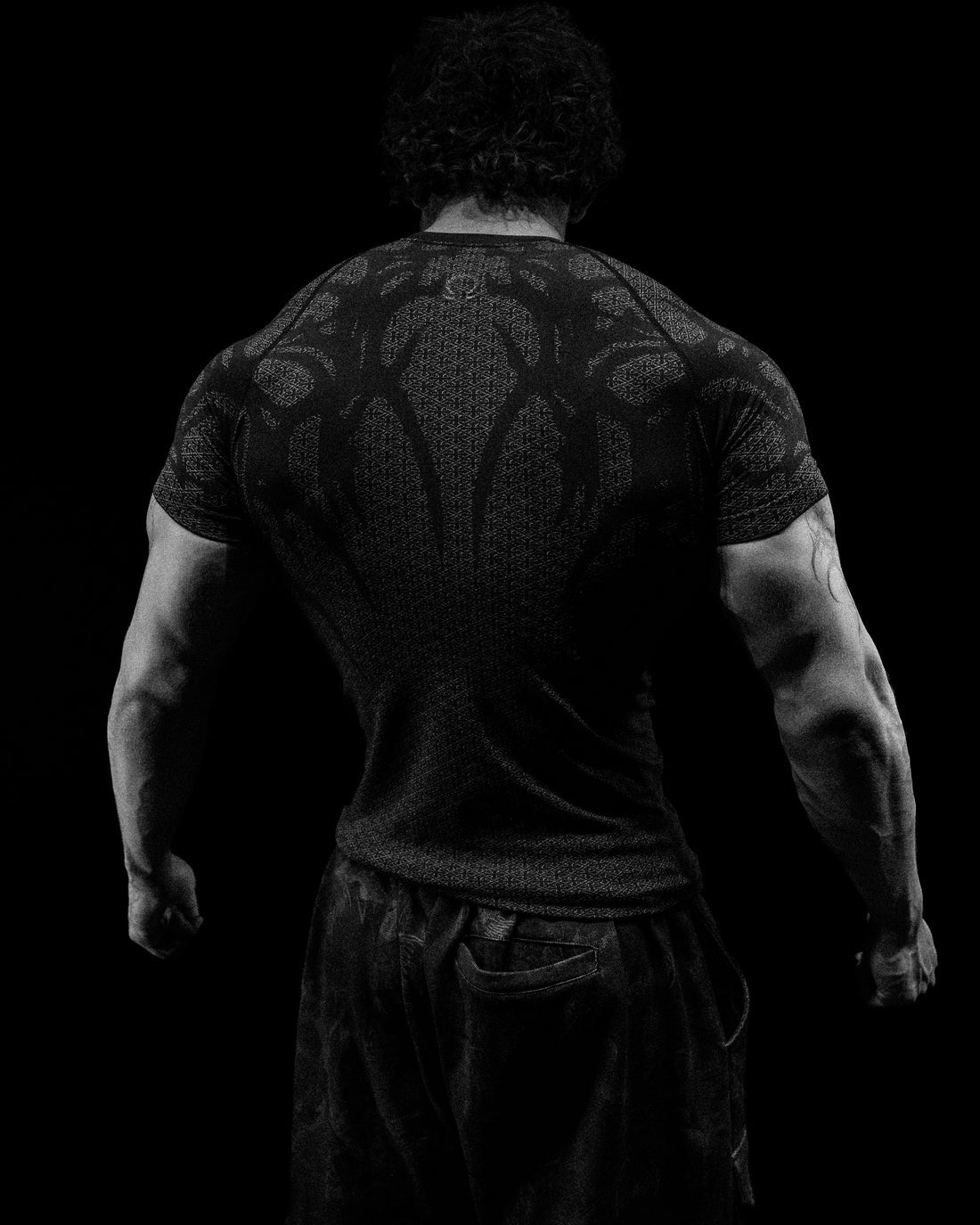 BD-0110 Doom Tech™ Armored shortsleeve Compression [MIDNIGHT]