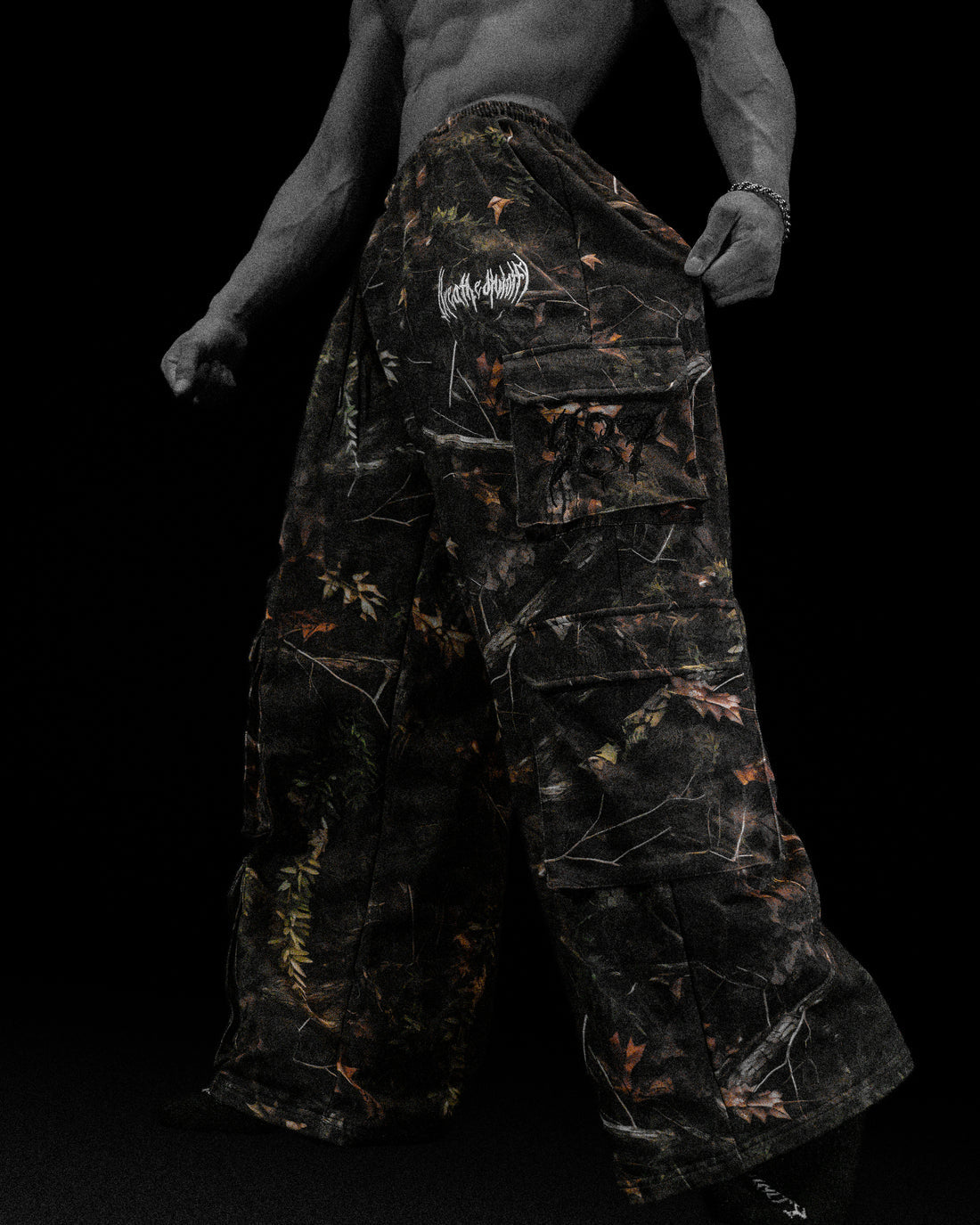 BD-0105 Camo Oversized Luxury Cargos [OVERGROWTH CAMO]