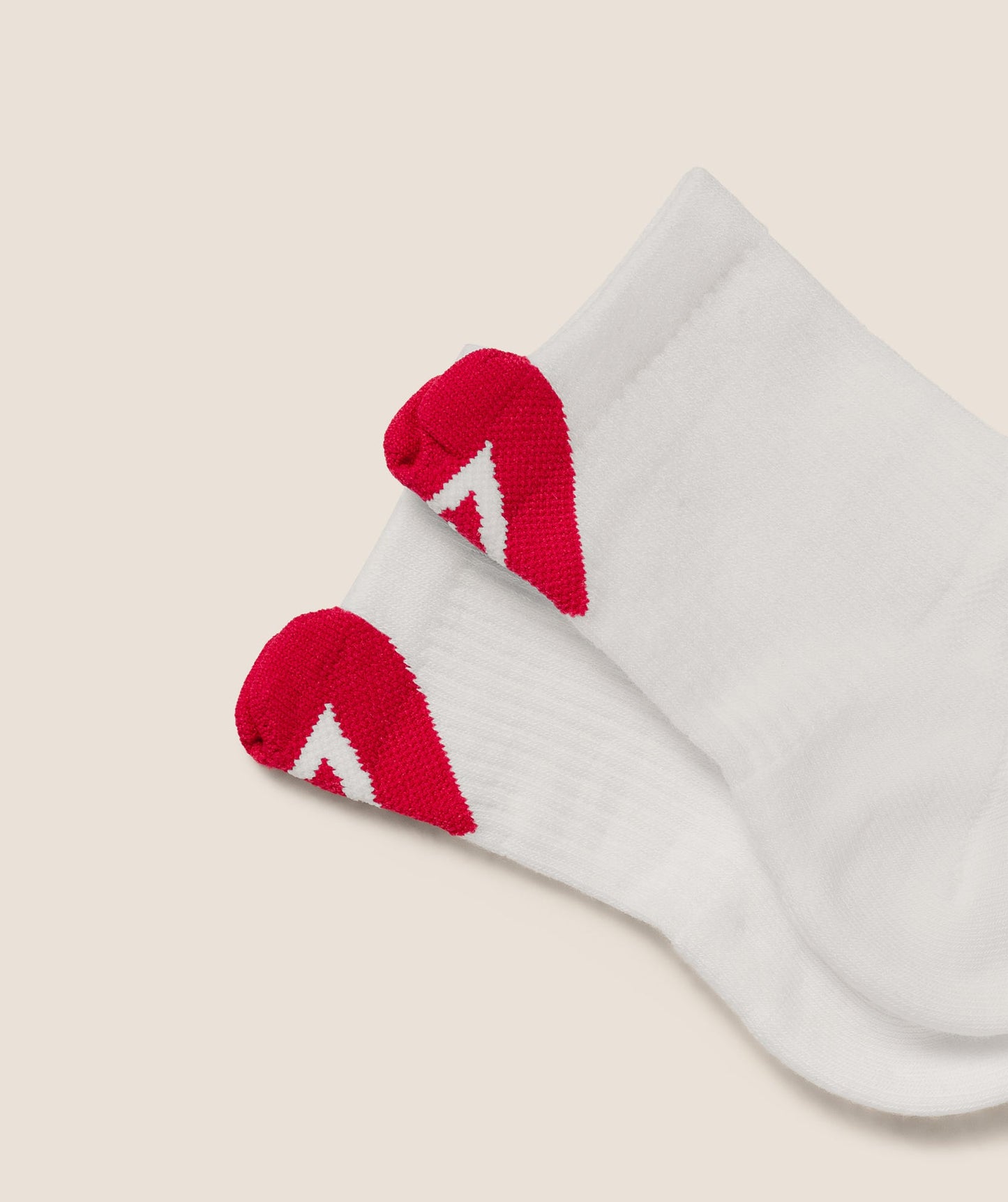 GSA-0039 Heart Graphic Midi Socks 3pk - GS White