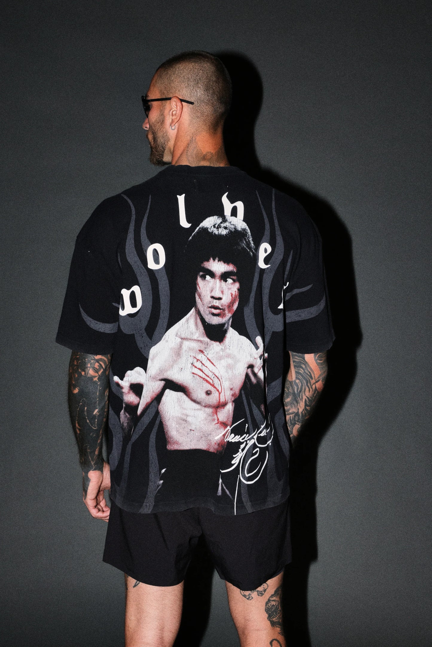 DS-0313 BRUCE LEE FLAME PREMIUM OVERSIZED TEE IN BLACK