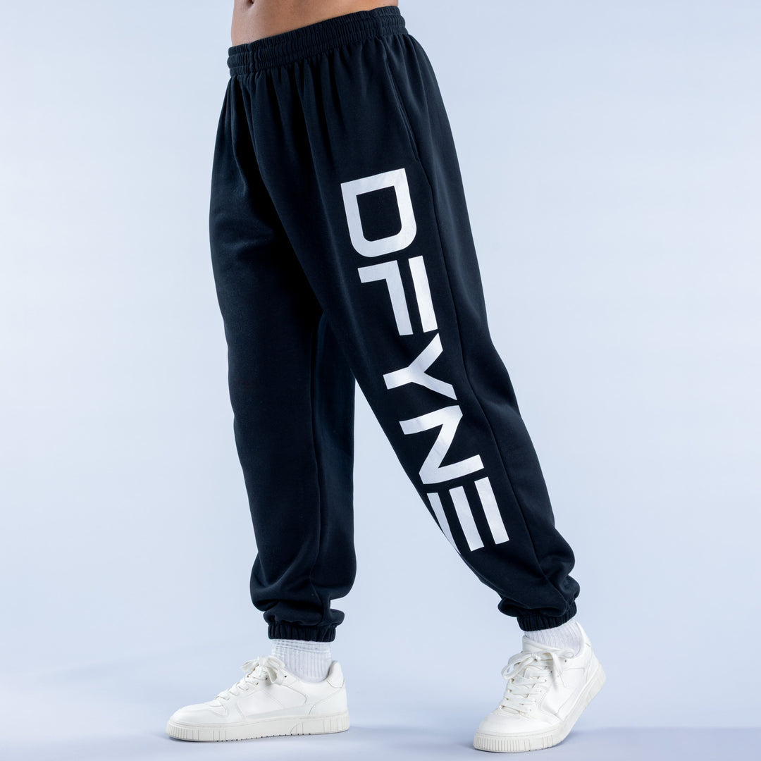 Signature Cuffed Jogger | Midnight Black