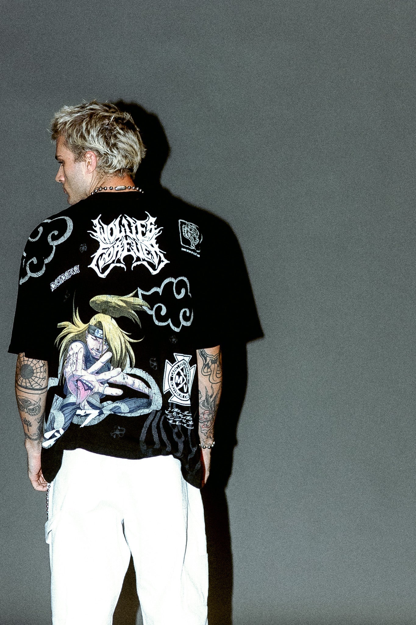 DS-0226 Deidara Premium Oversized Tee in Black