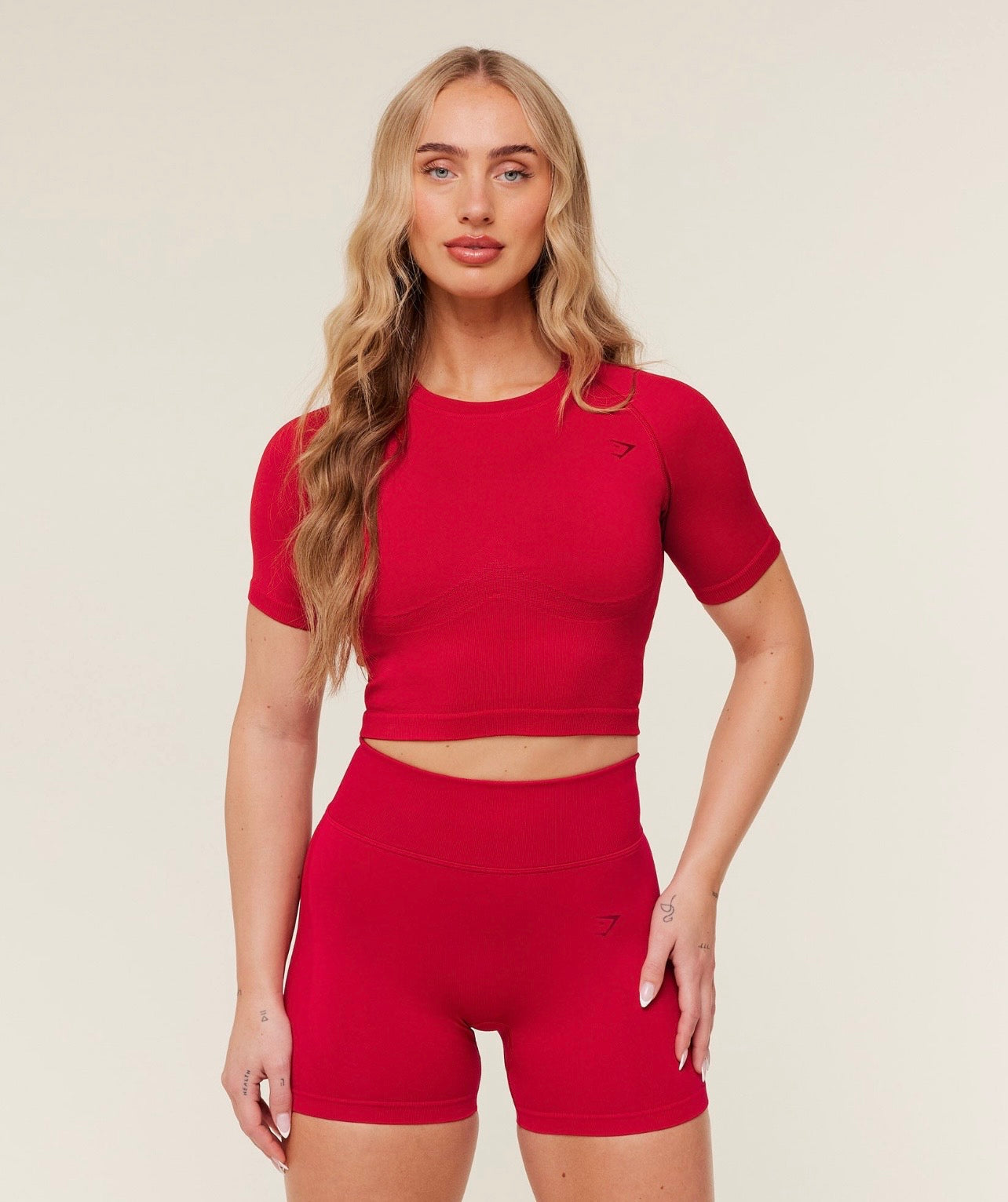 GSW-0083 Lift Seamless Short Sleeve Top - Carmine Red