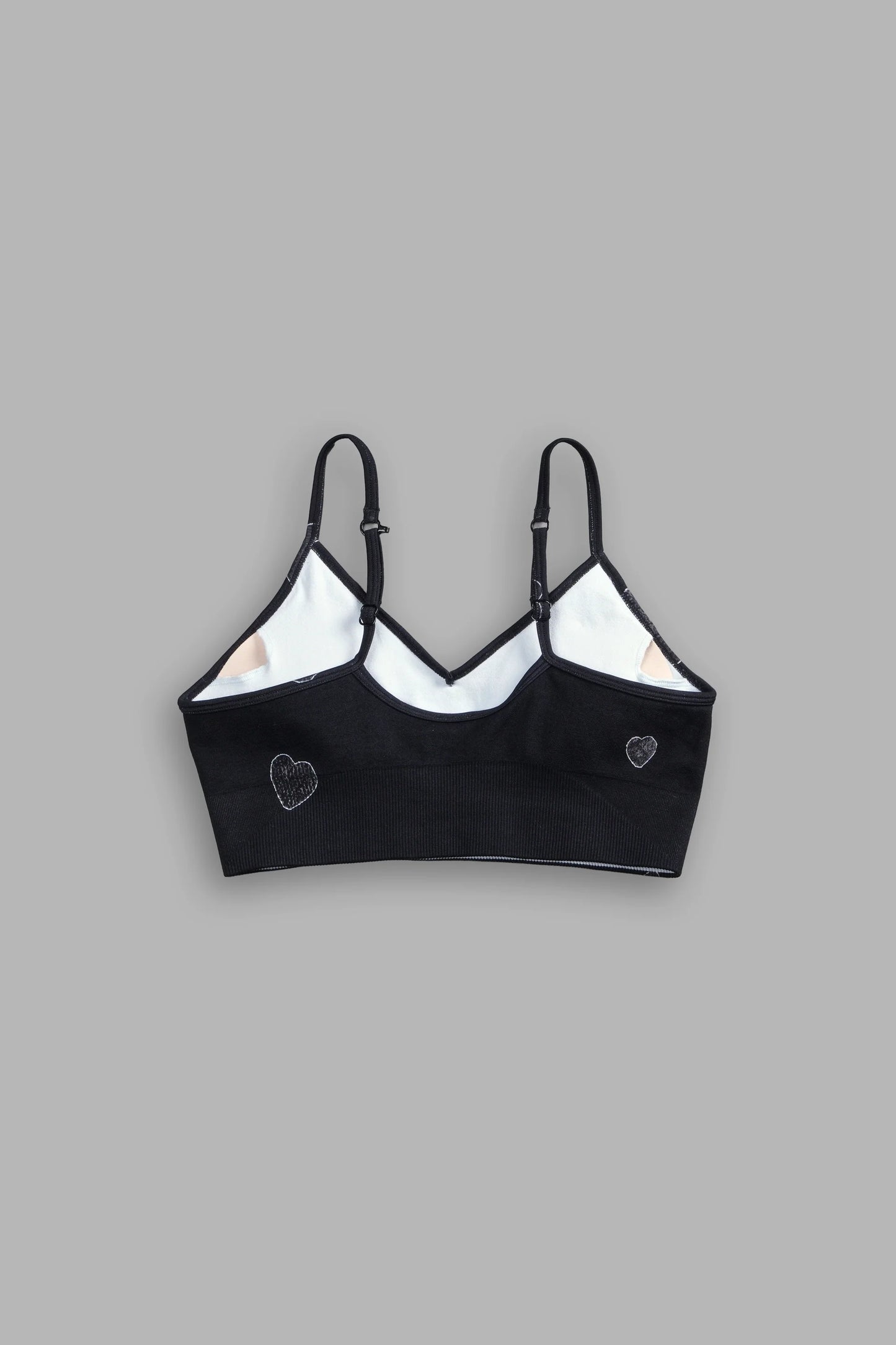 DSHE-0061 Her Energy “Everson” Seamless Sports Bra in Heart Candy Black