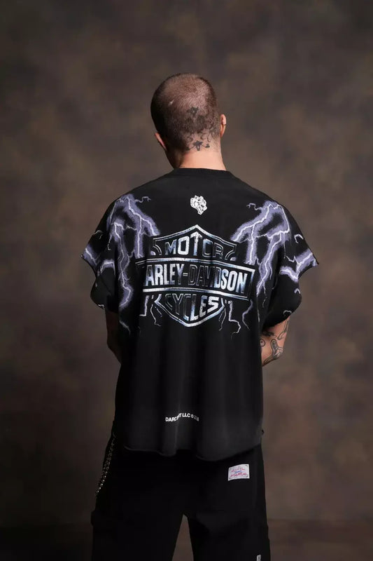 DS/HAR-0062 Iron Lighting “Grunge” Cut-Off Tee in Black Drift Wash