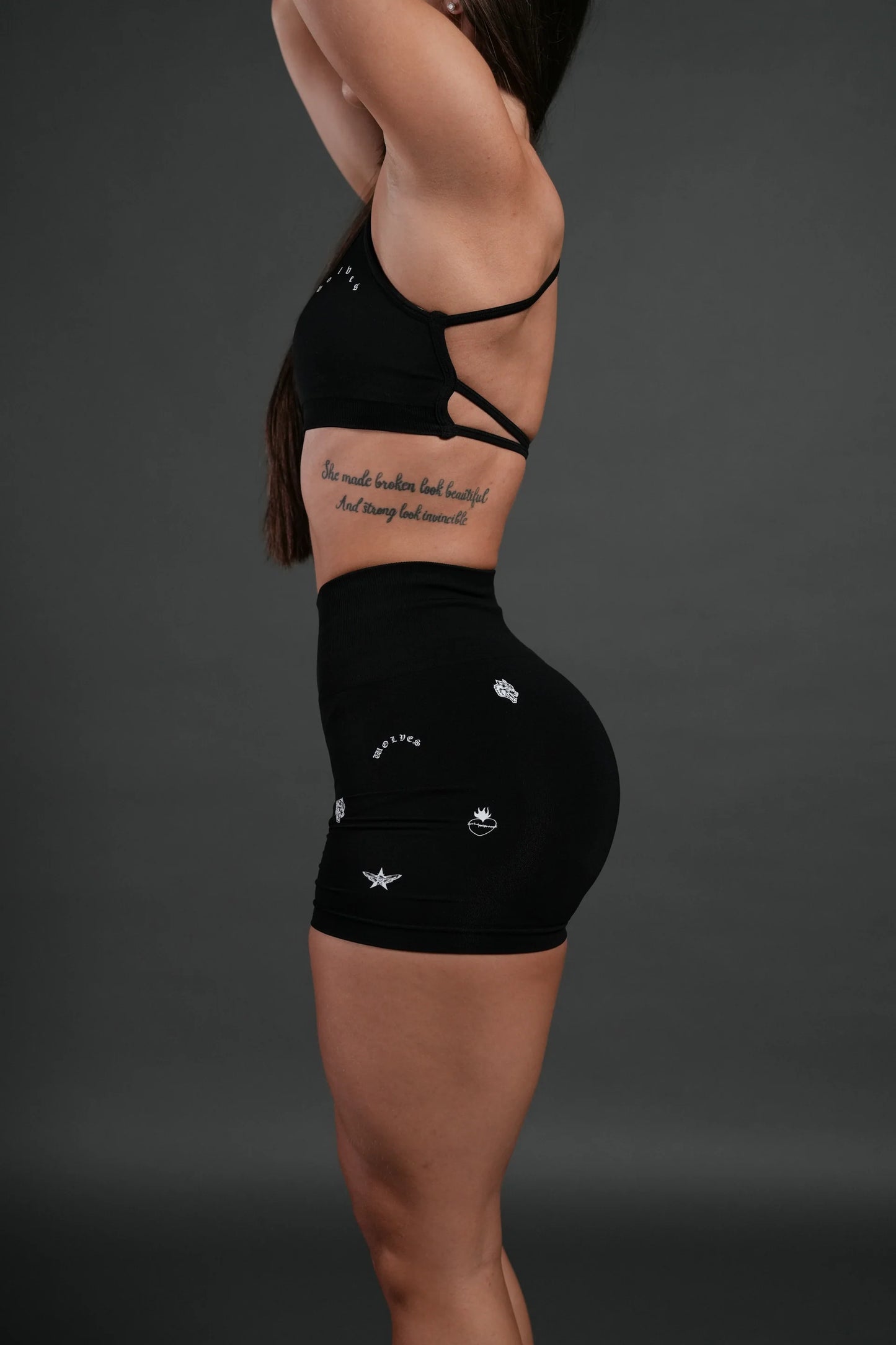 DSHE-0041 Verona Noir “Stella” Soft Seamless Shorts in Black