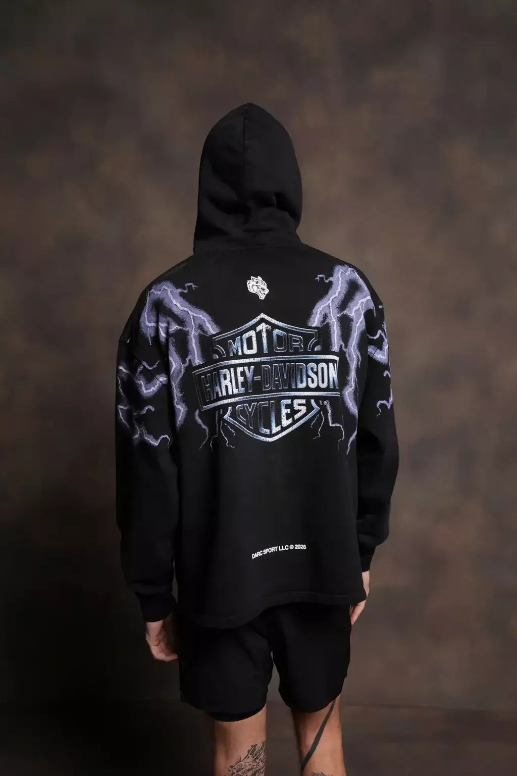 DS/HAR-0065 Iron Lighting “Moaty” Hoodie in Black Drift Wash