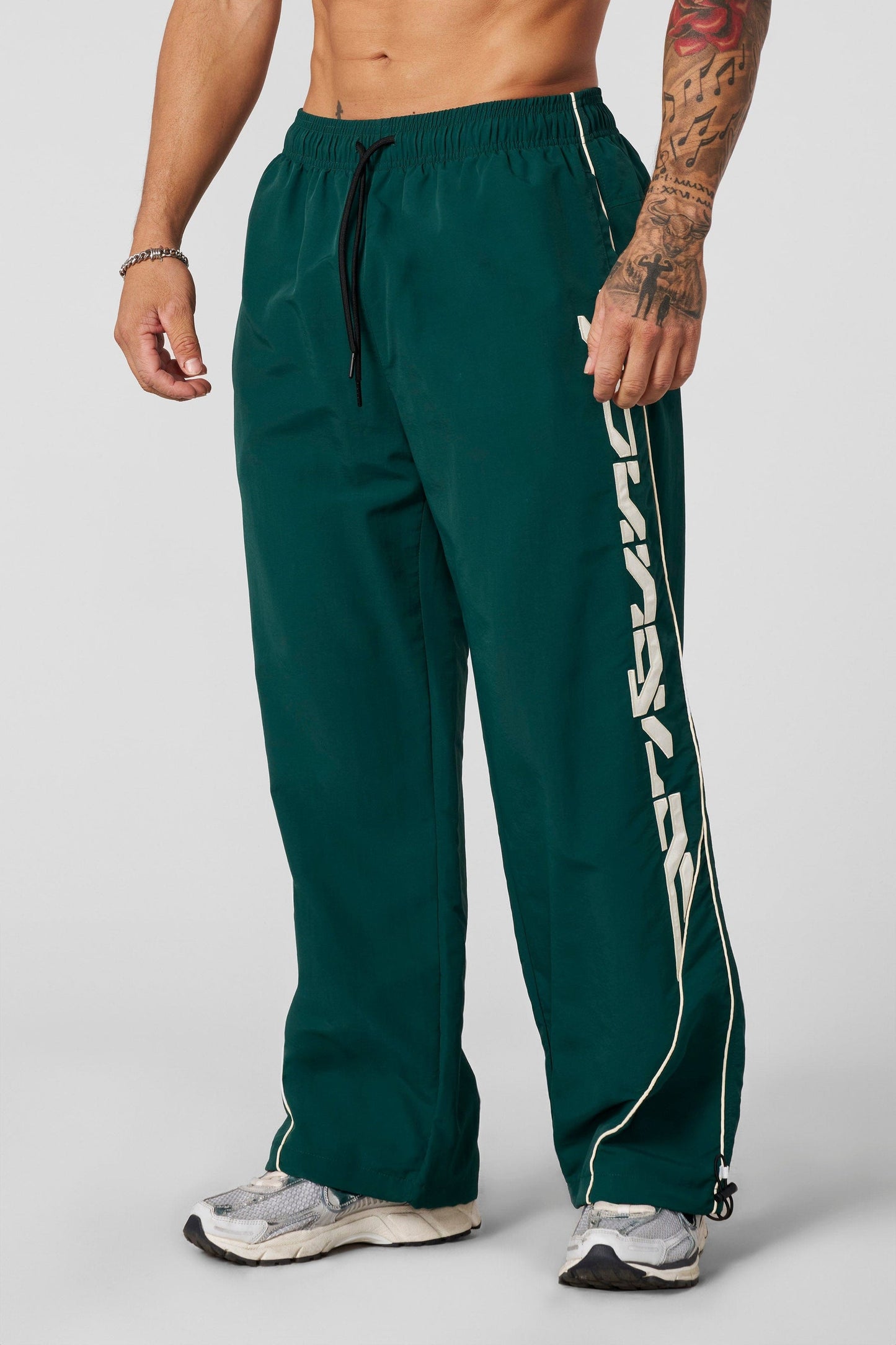2113 - Foundation Track Pants - Green