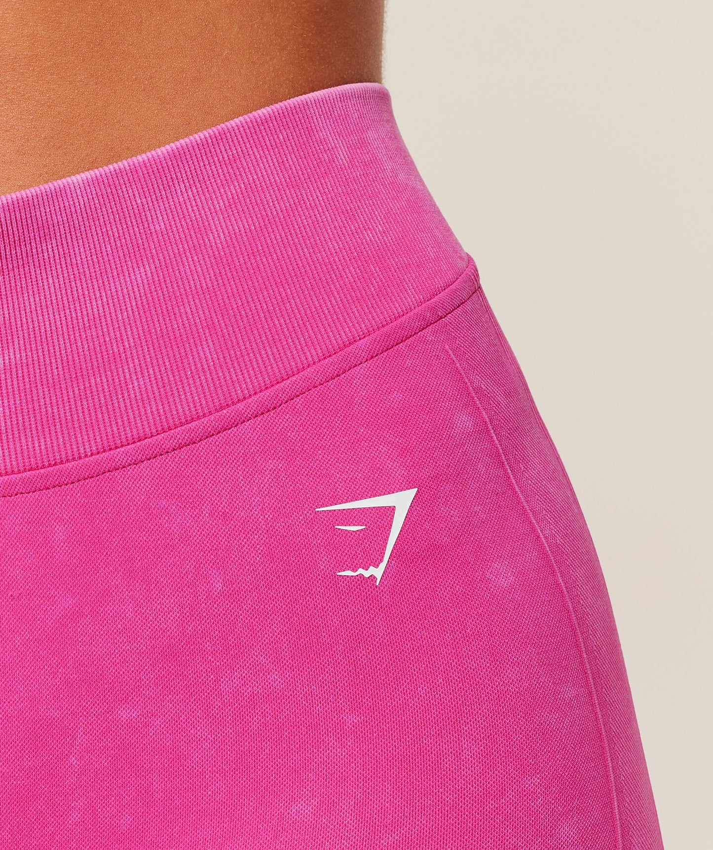 GSW-0126 Gymshark x Bratz Shorts - Super-Set Pink/Wash