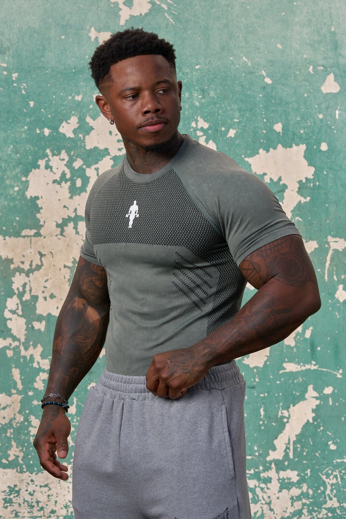 4286 - GOLD'S IRON LEGACY COMPRESSION TEES GREEN