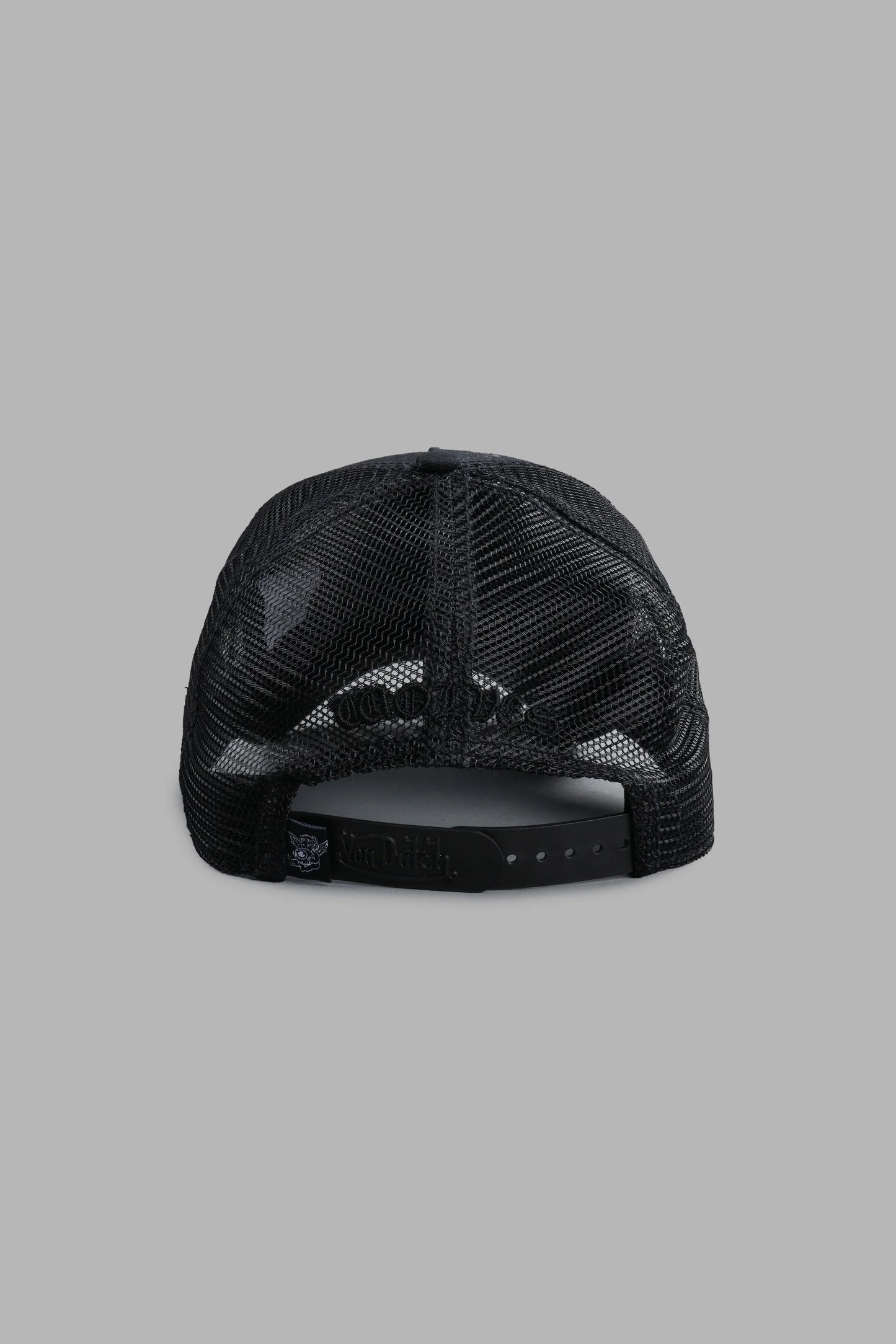 DSA/VD-0008 DSVD Collab Trucker Hat in Black