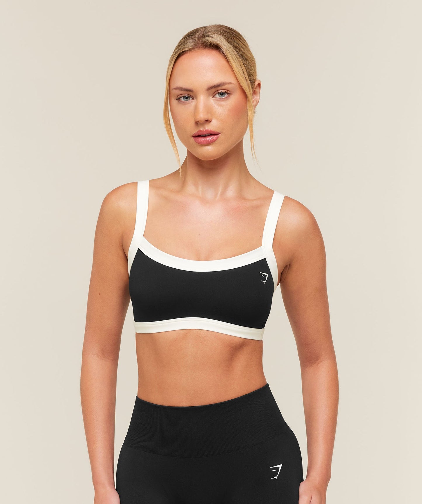 GSA-0147 - Training Campus Sports Bra - Black/Soft White