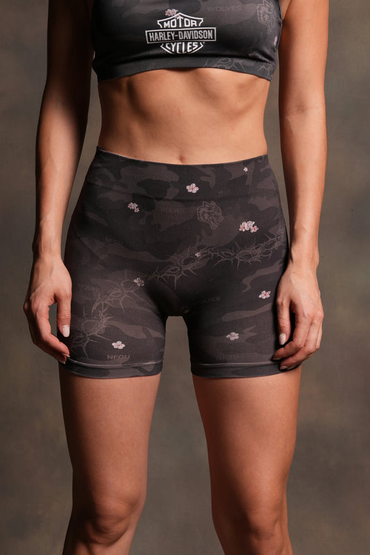 DSHE-0067 Dual Wolf Harlow Soft Seamless Shorts in Warrior In A Garden Black Camo