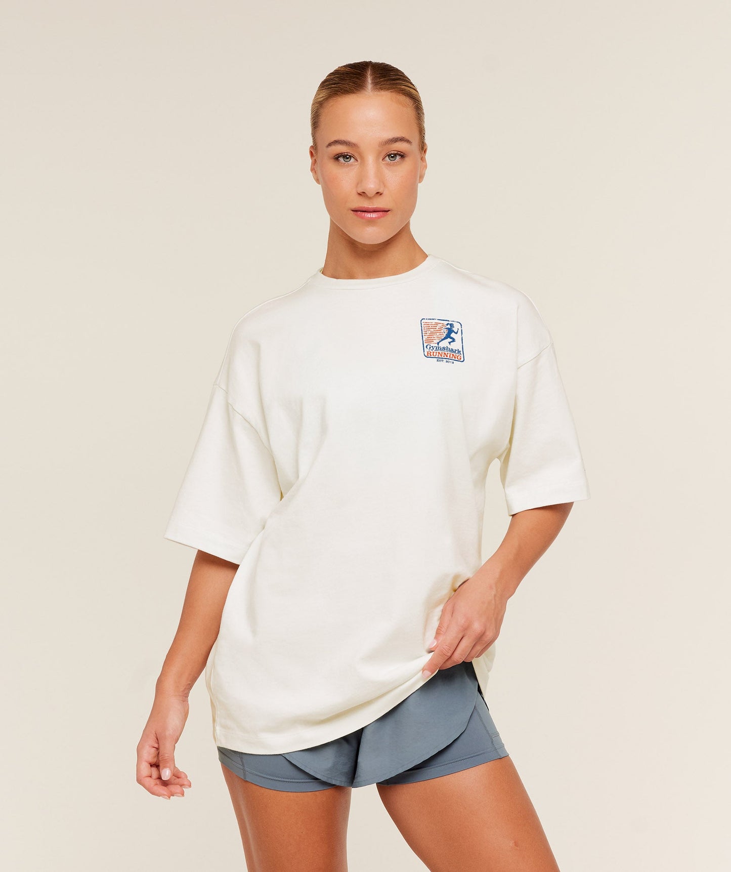 GSW-0119 Gymshark Run Club Graphic Short Sleeve T-Shirt - GS Soft White