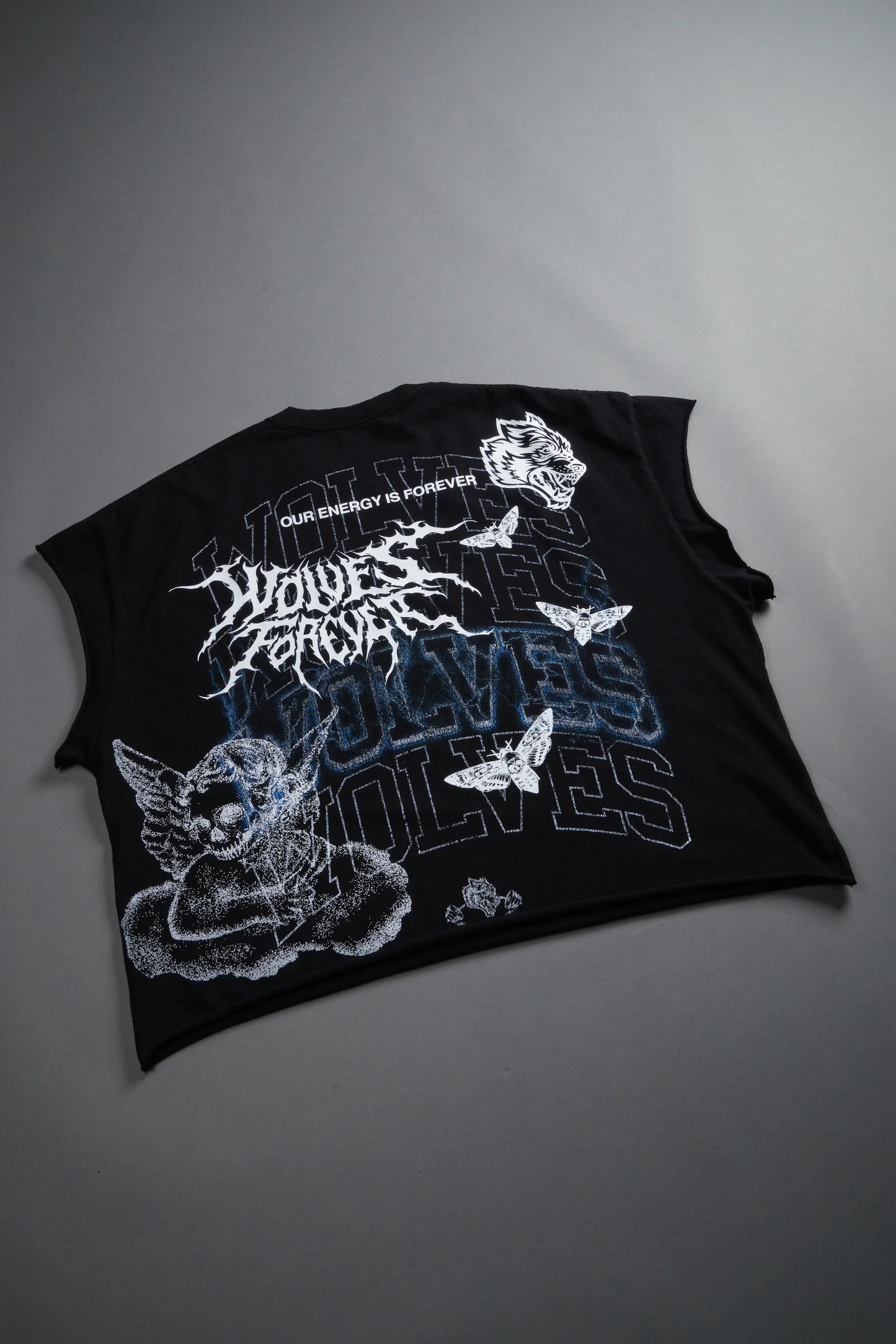 DS-0197 Work in Silence NFGU Grunge Cut-Off Mid Length Raw Hem Tee in Black