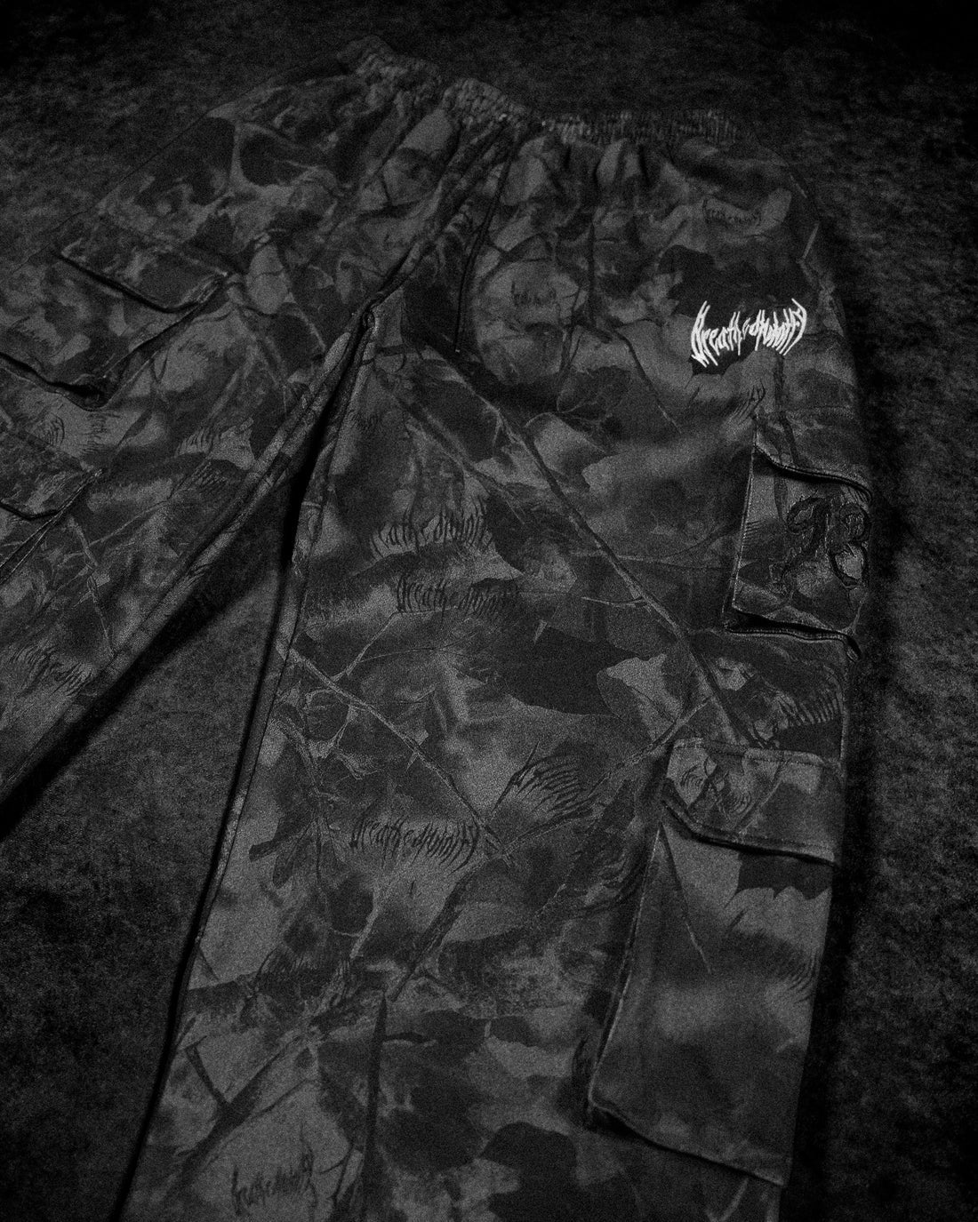 BD-0105 Camo Oversized Luxury Cargos [SPECTRE CAMO]