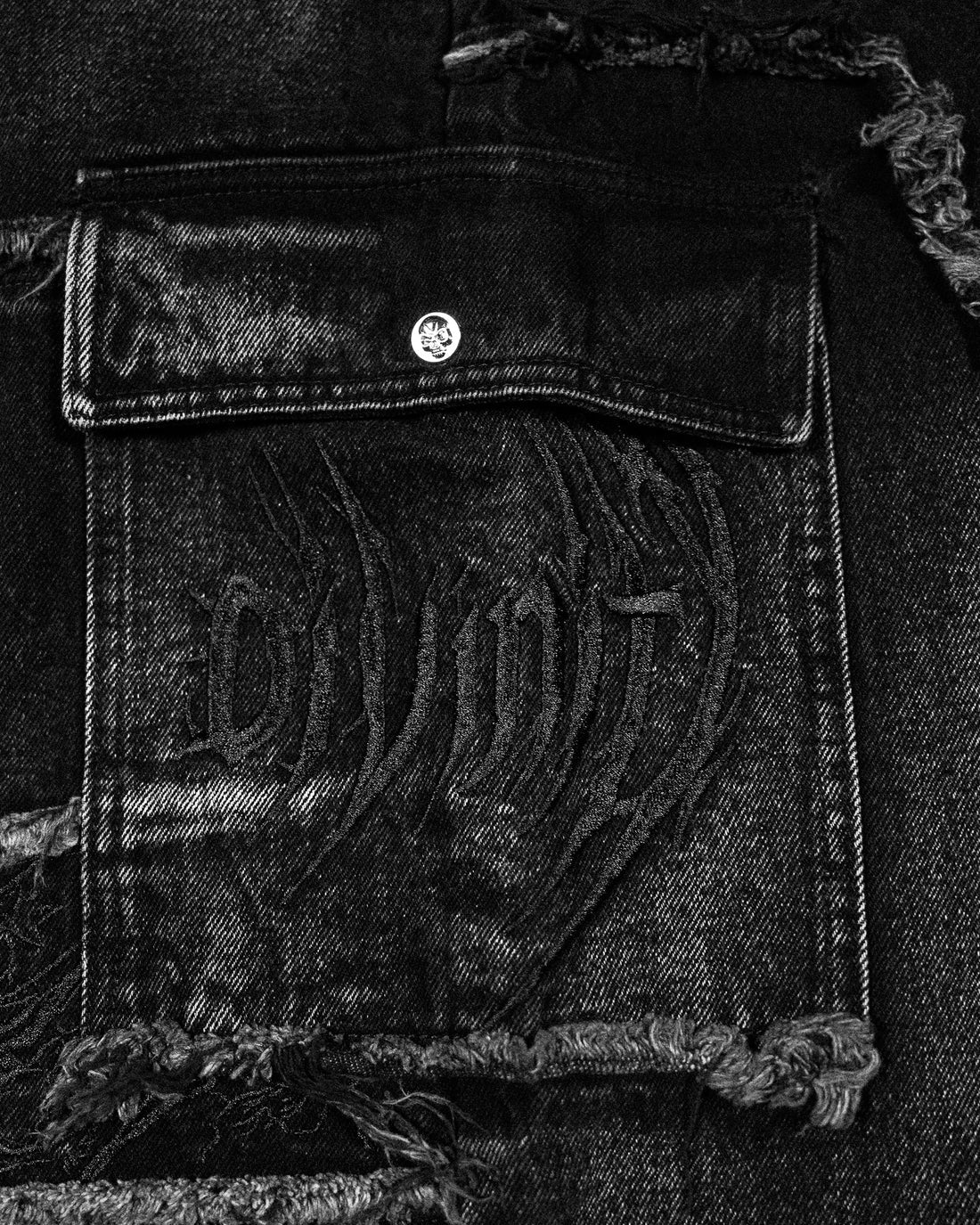 BD-0096 Oversized Distressed Denim Cargo jeans [ALLOY WASH]