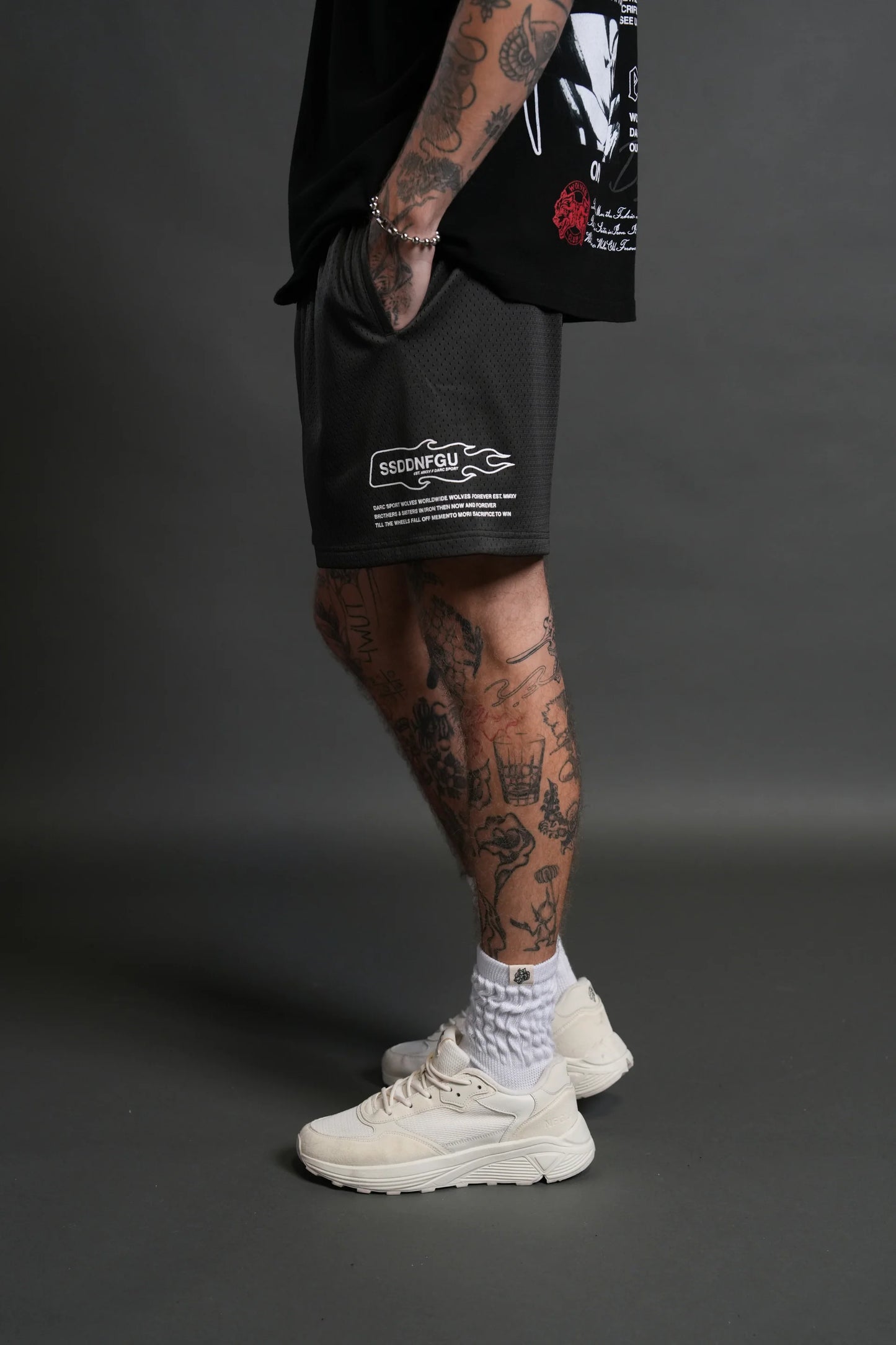 DS-0118 Shadow Hesh Mesh Shorts in Wolf Gray