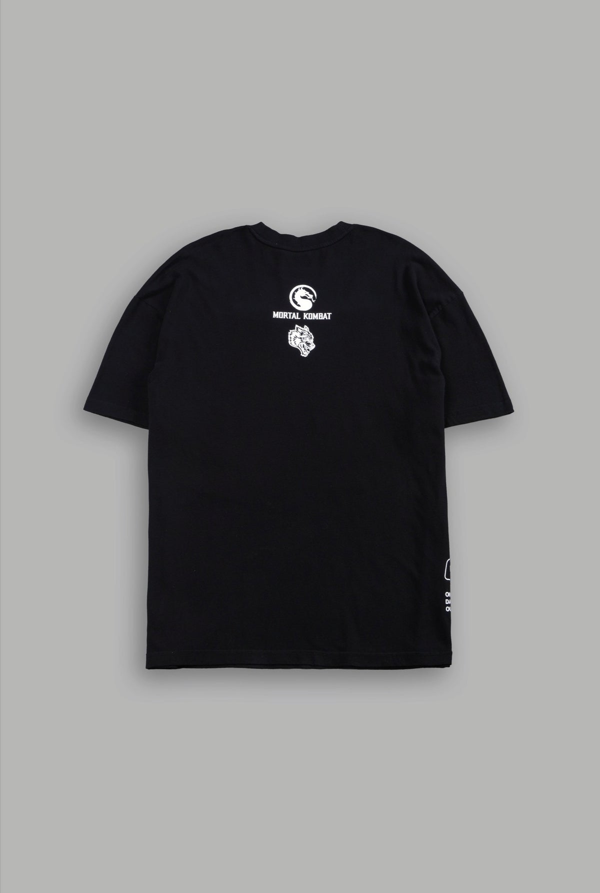 DS-0318 MILEENA "SIDE-BY-SIDE" TEE BOX IN BLACK (copia 2)