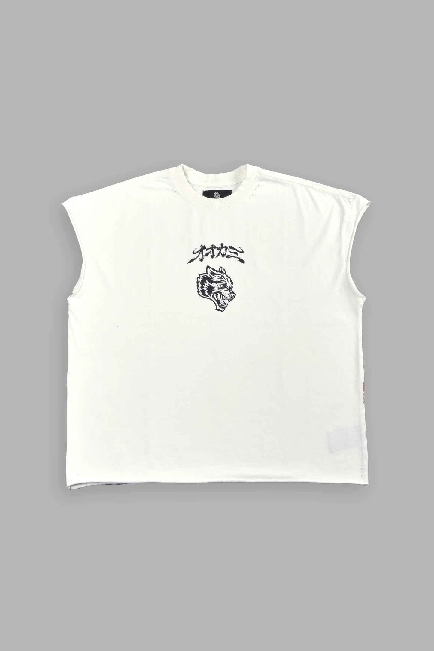 DS-0315 OUR CODE DISTRESSED GRUNGE CUT OFF MID LENGTH RAW HEM TEE IN CREAM