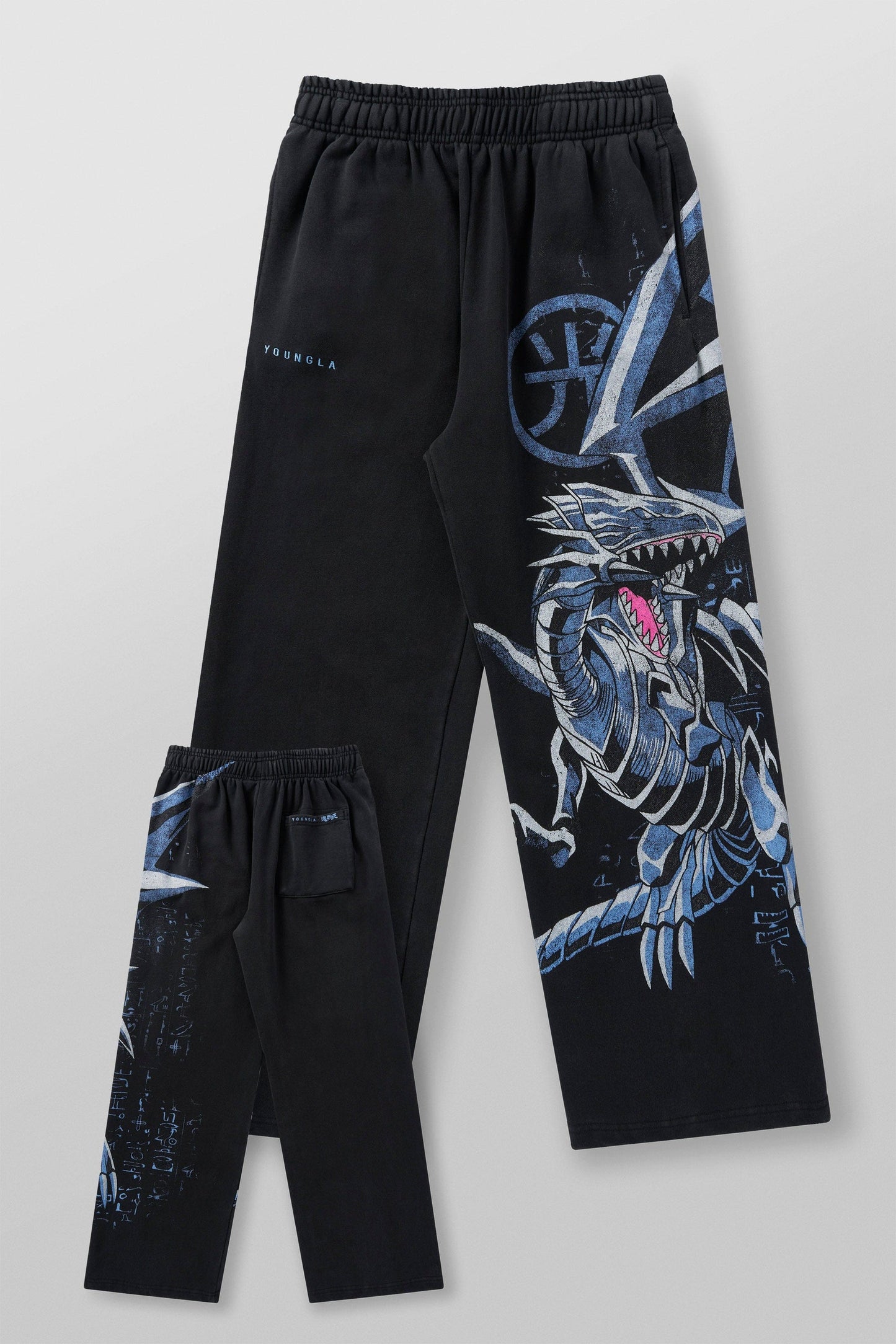 2004 - Yu-Gi-Oh! ® Sweats - Winged Blue Eyes