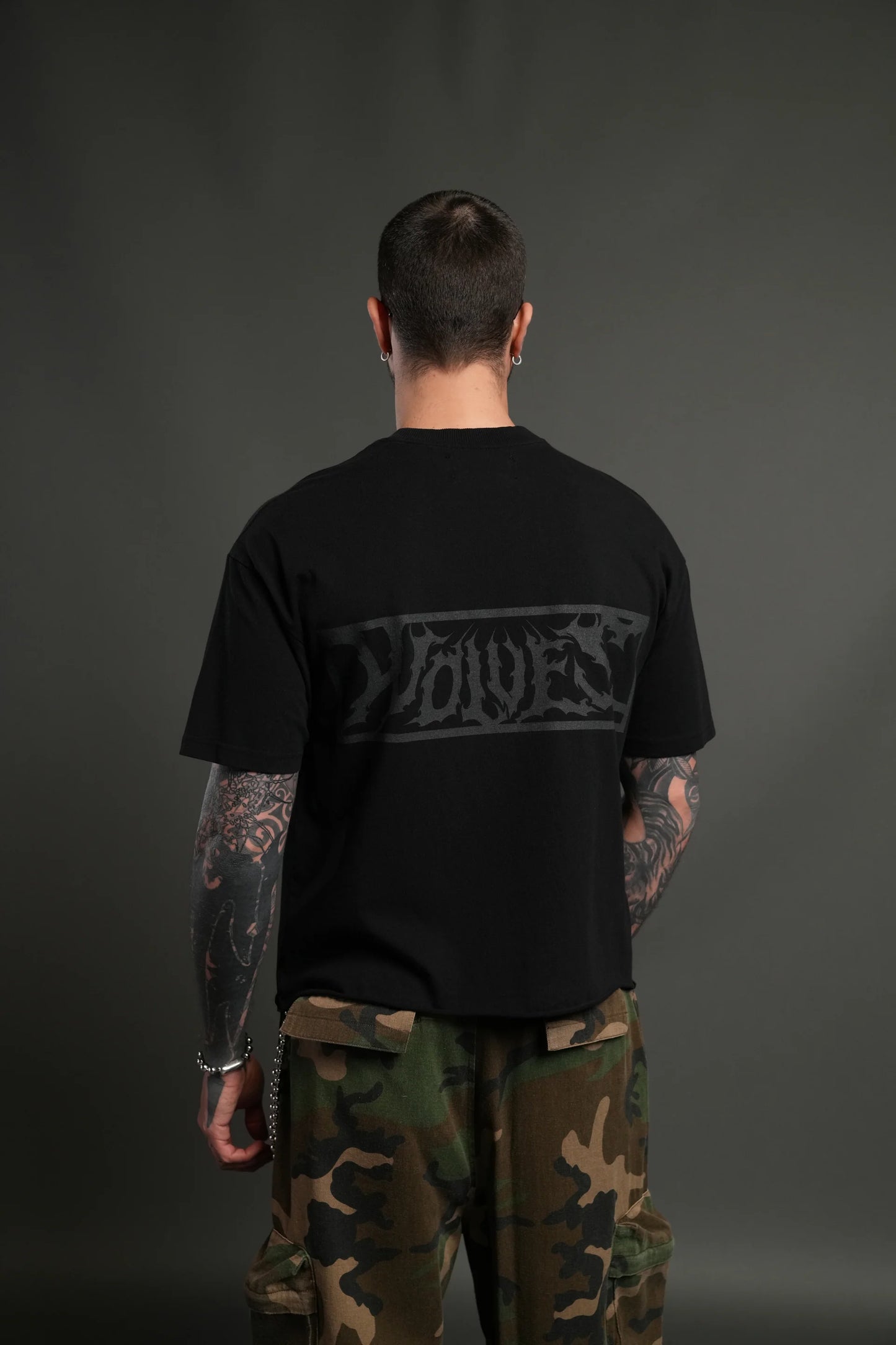 DS-0276 Punisher Grunge Mid-Length Raw Hem Tee in Black