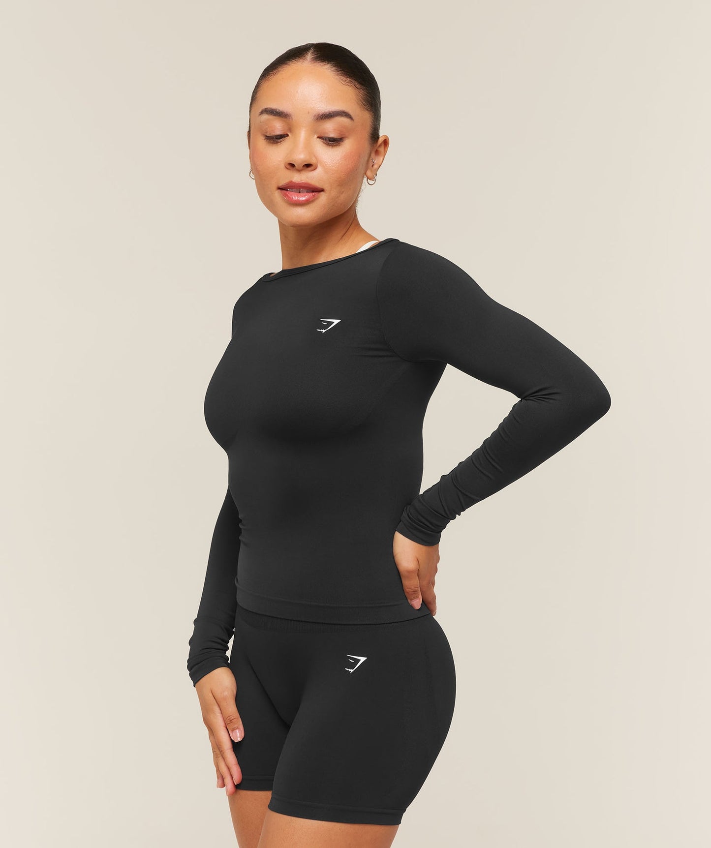 GSA-0149 - Everyday Seamless Wide Neck Long Sleeve Top - Black