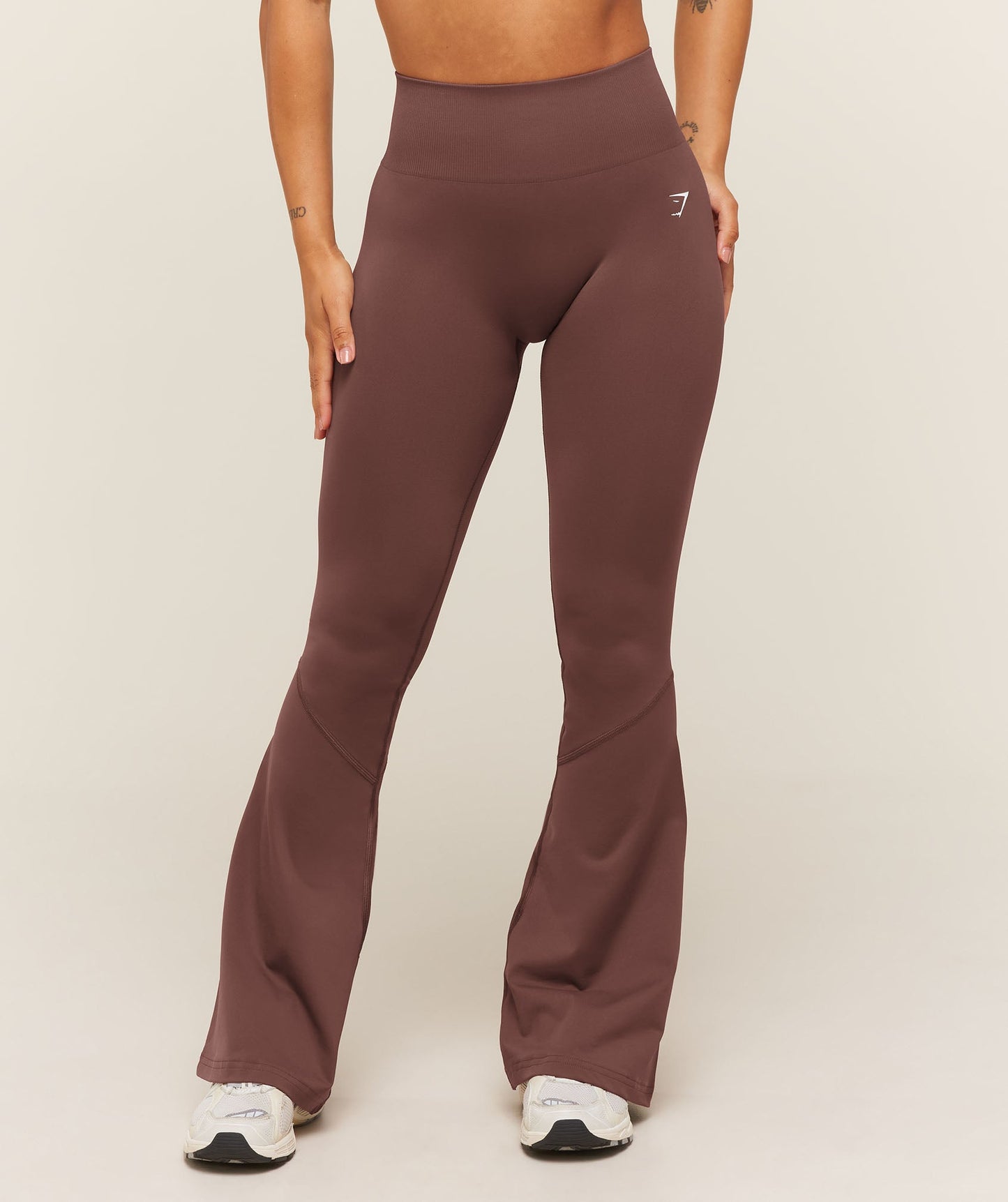 GSW-0073 Everyday Seamless Flared Legging 2.0 - Espresso Brown