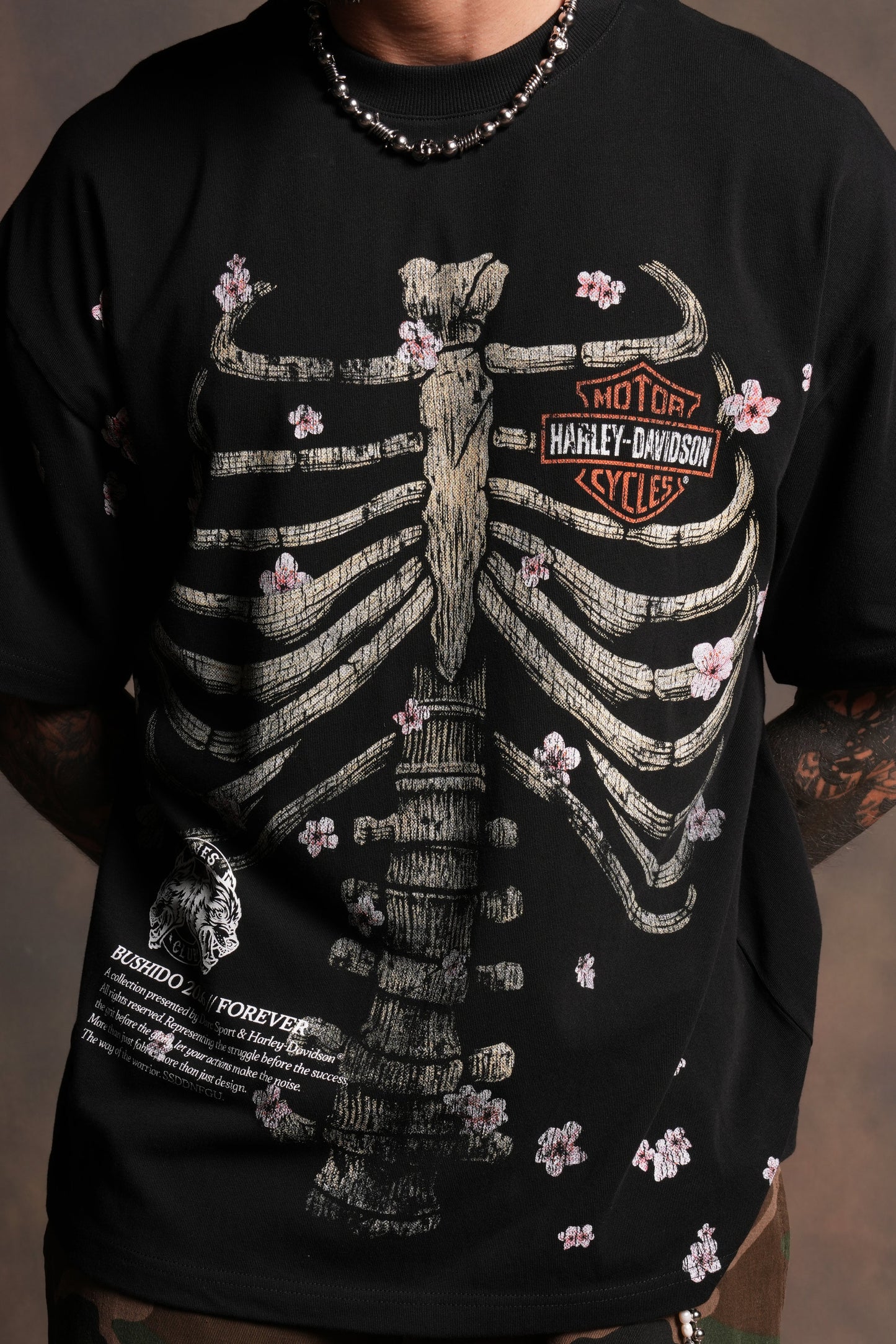 DS-0234 Mori Blosson Premium Tee in Black