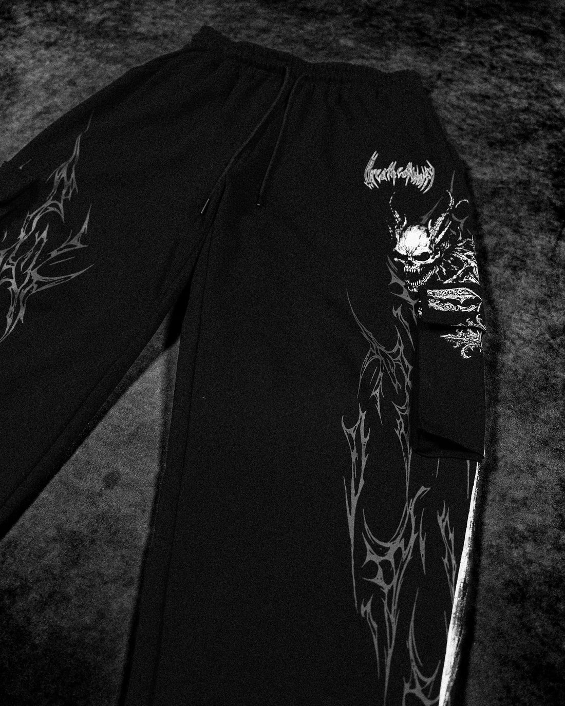 BD-0073 Gargoyle Banana Shape Cargos [VOID BLACK]