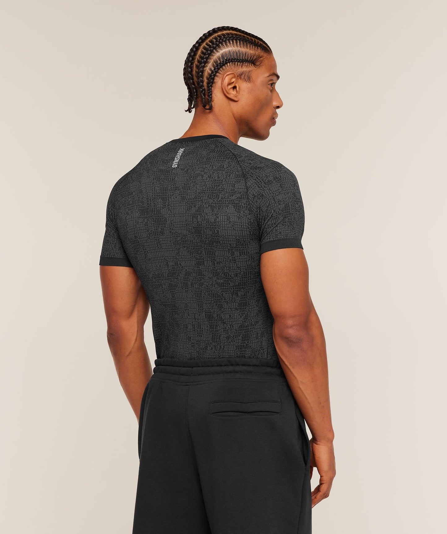 GS-0122 Geo Seamless Grid T-Shirt - Black/Smokey Grey