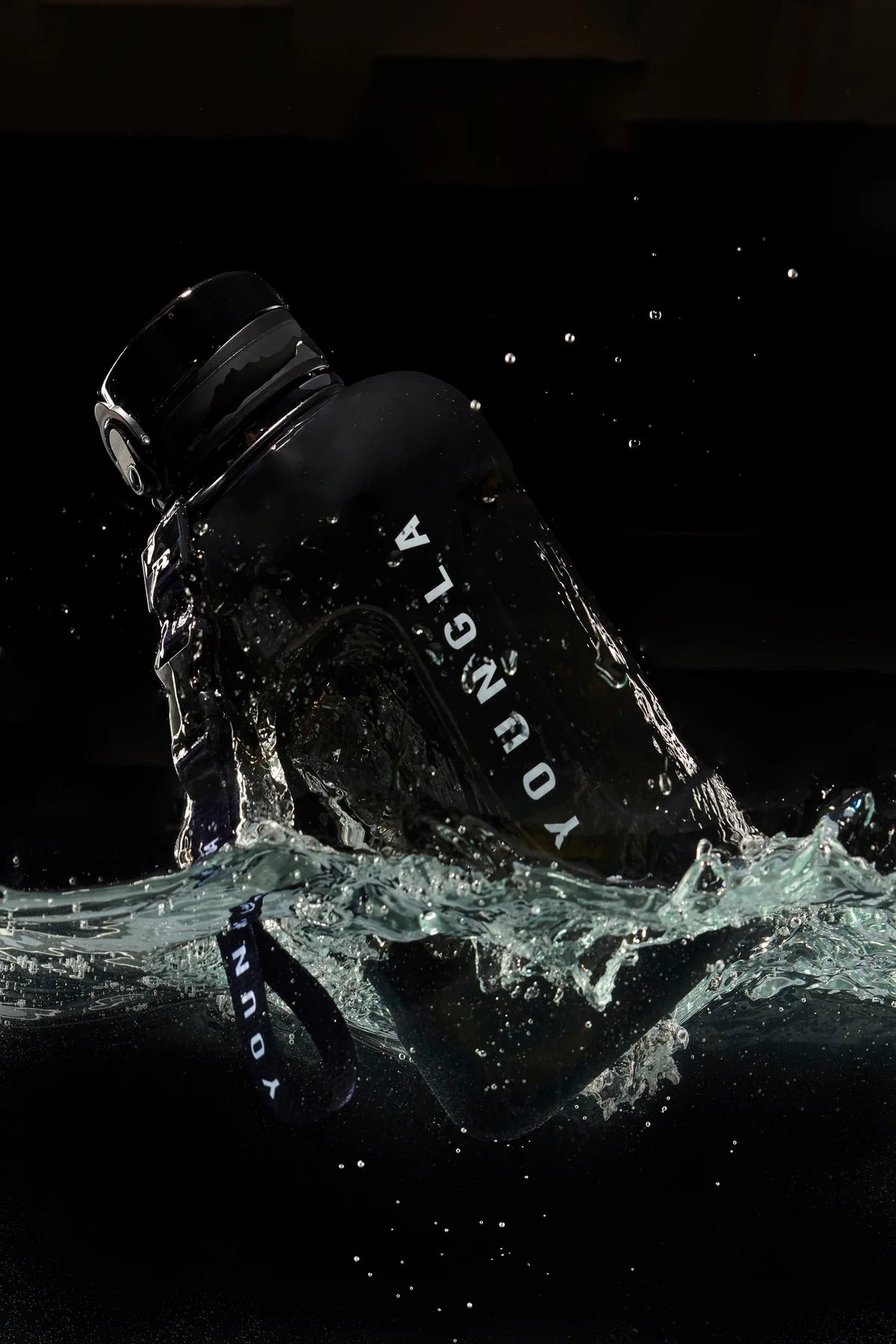 941 - LAH JUG 2.0 Water Bottle