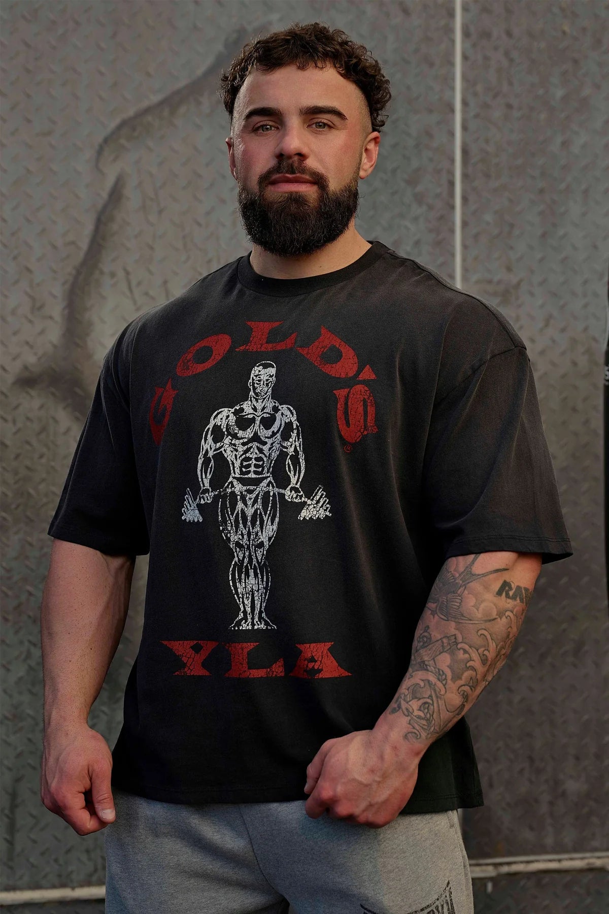 4213 - GOLD'S IRON LEGACY ICON TEES - BLACK