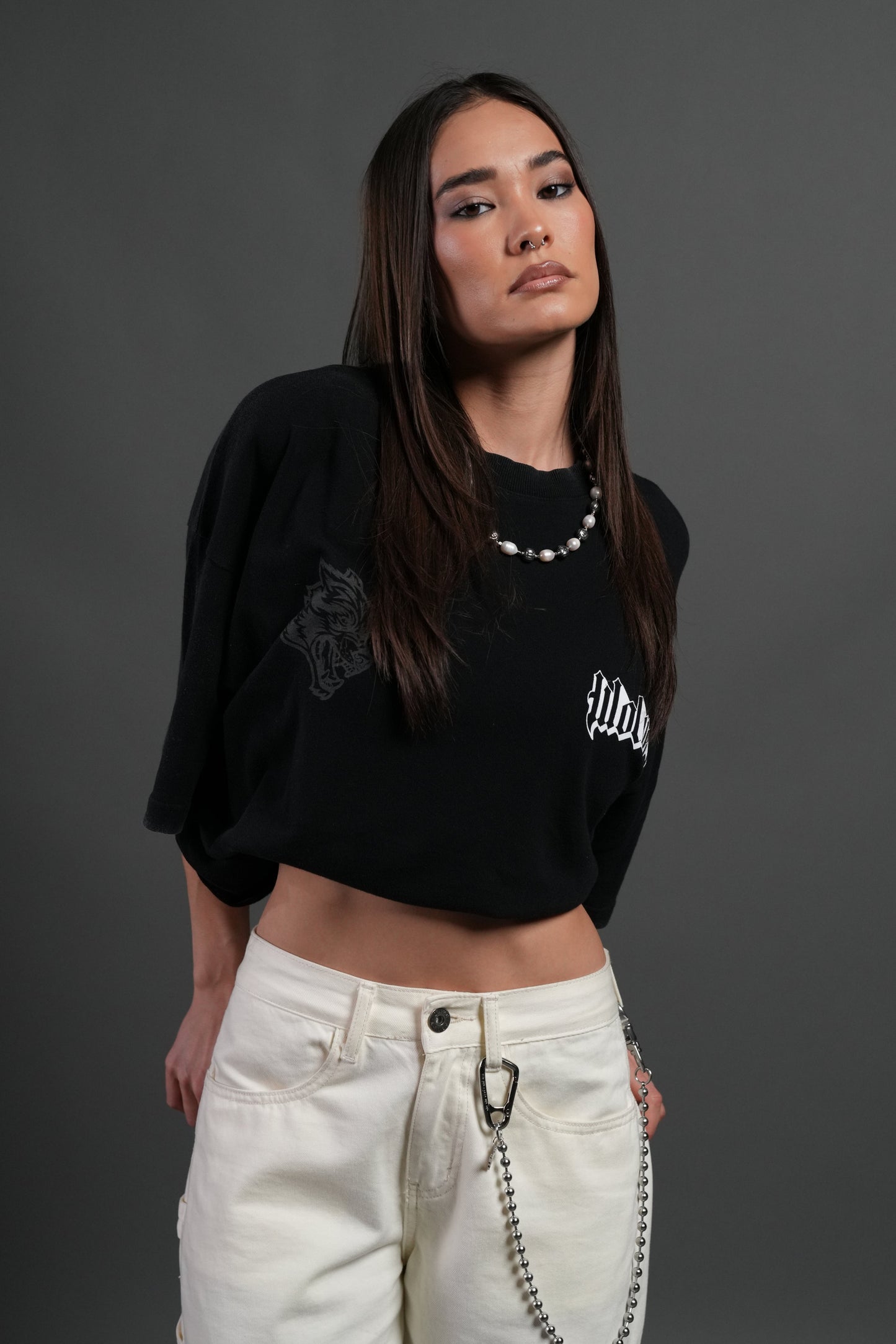 DSHE-0074 WLVS FIRE PREMIUM OVERSIZED TEE IN BLACK