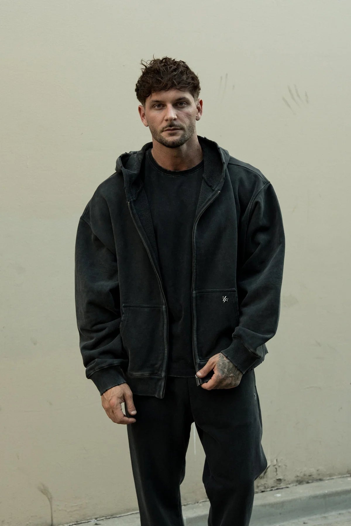 5102 - ELEVATED ESSENTIALS - ZIP-UPS - BLACK WASH