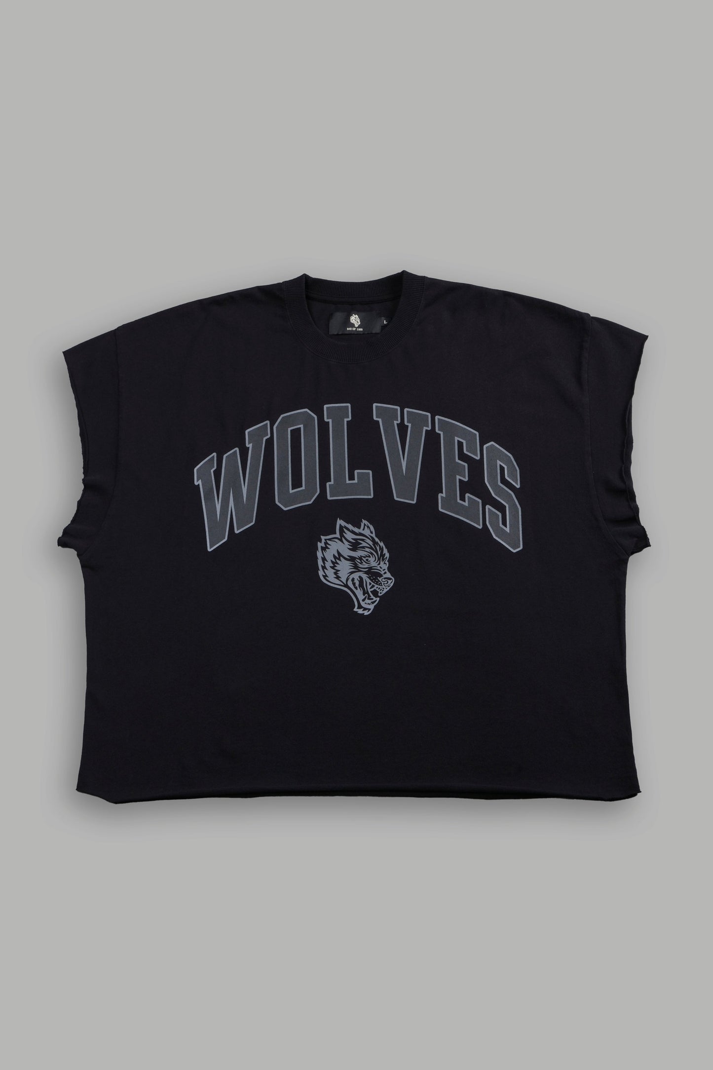 DS-0301 LOYALTY FRVR GRUNGE CUT-OFF TEE IN BLACK